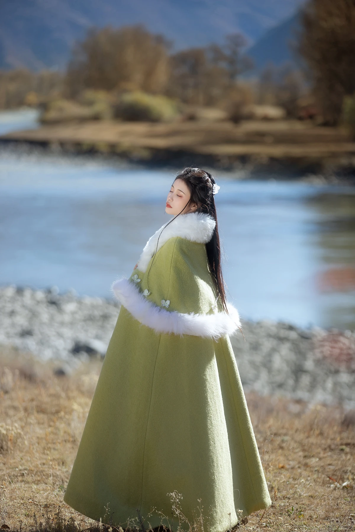 [艺图语] 2023.02.10 Vol.3010 逢秋 梨一依#[21P]-9