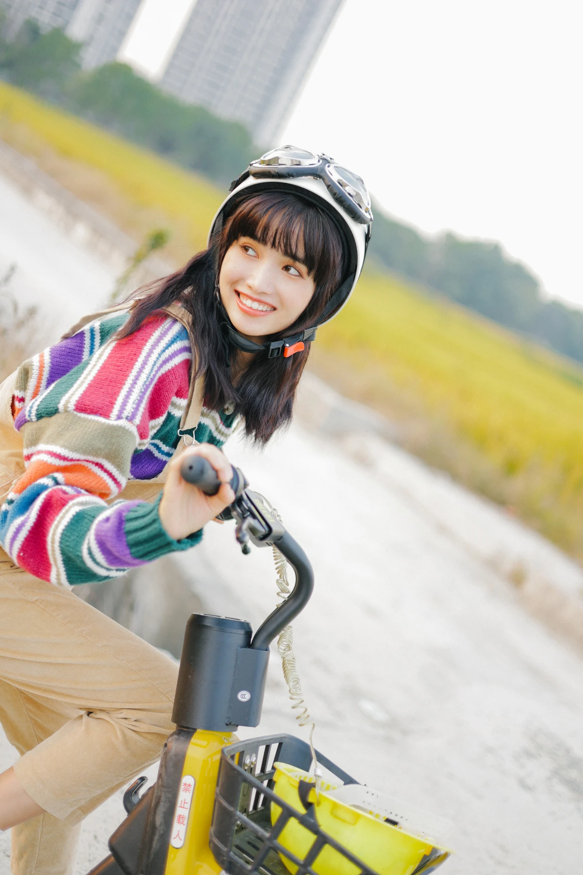 [艺图语] 2023.01.31 Vol.2935 山野间稻田里 夏施哈哈酱#[31P]-6