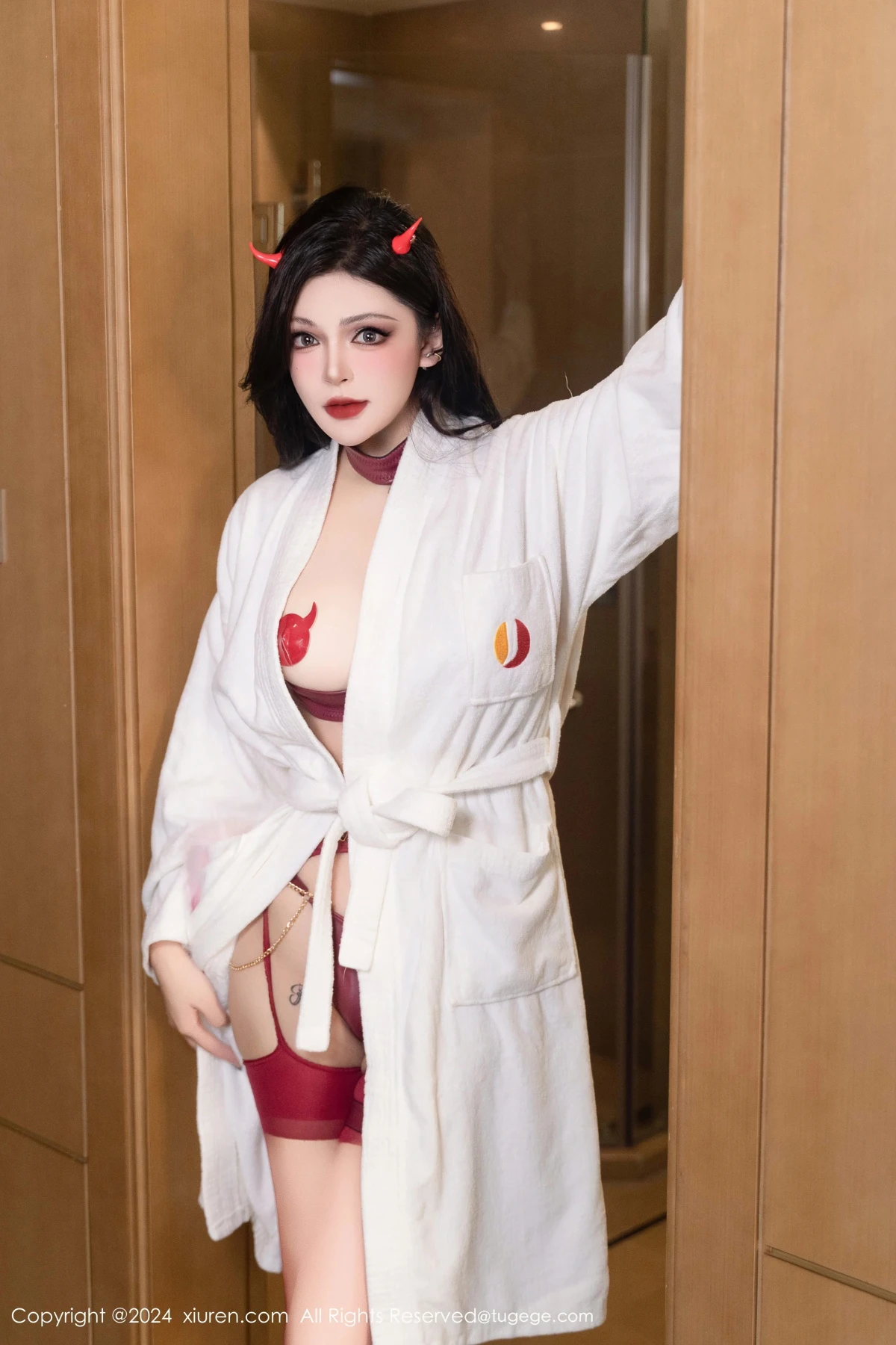 [秀人网] 2024.10.28 No.9352 伊丽莎有点白#[93P]-14