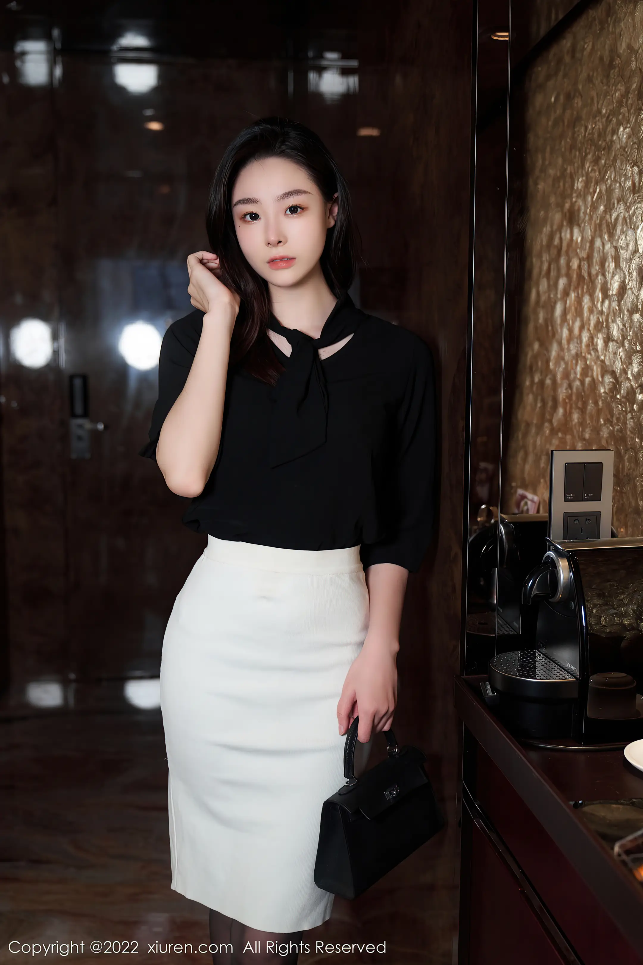 [秀人网] 2022.07.21 – NO.5312 是小逗逗#[91P]-9