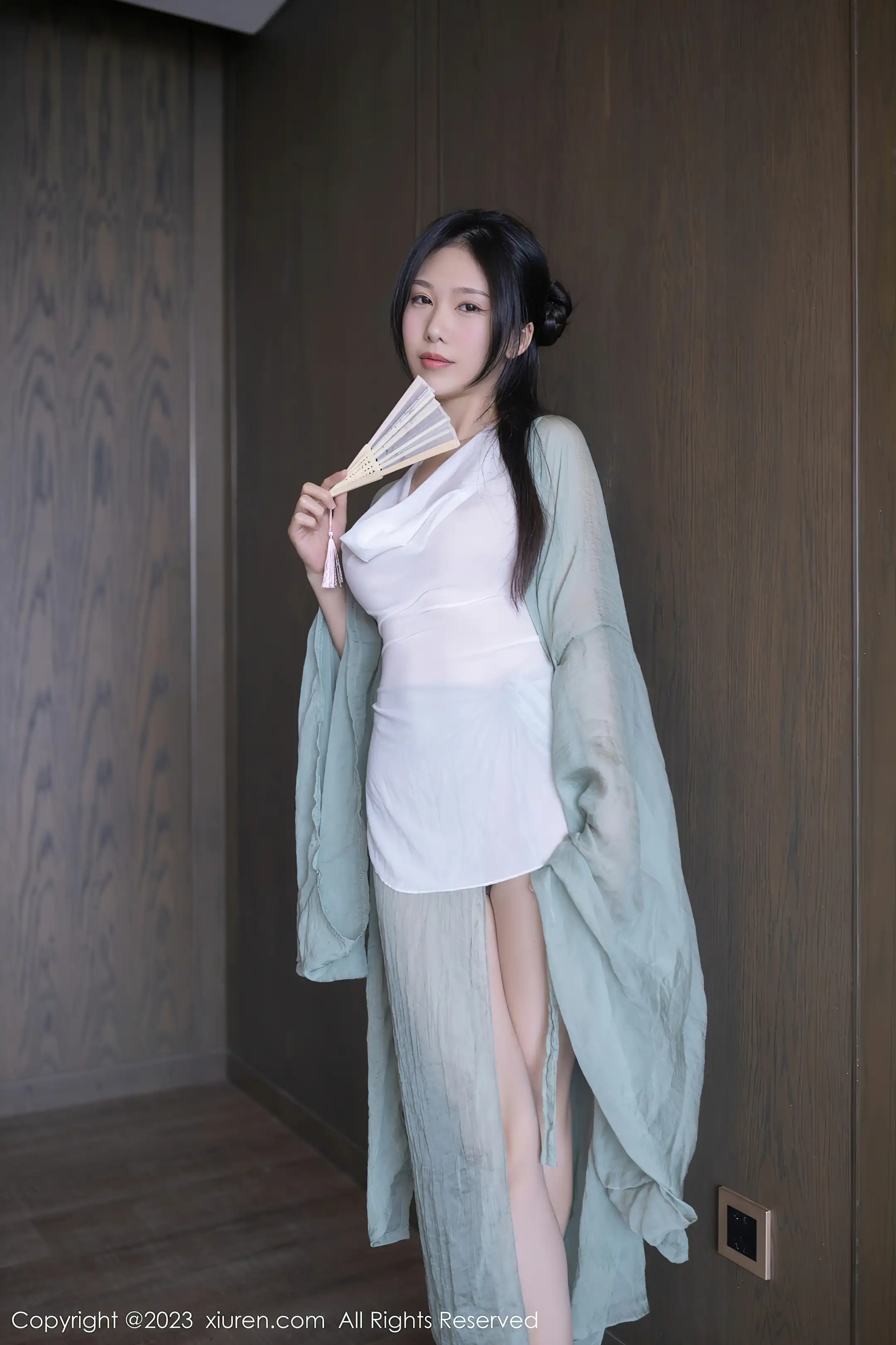 [秀人网] 2023.03.15 NO.6420 利世#[75P]-1