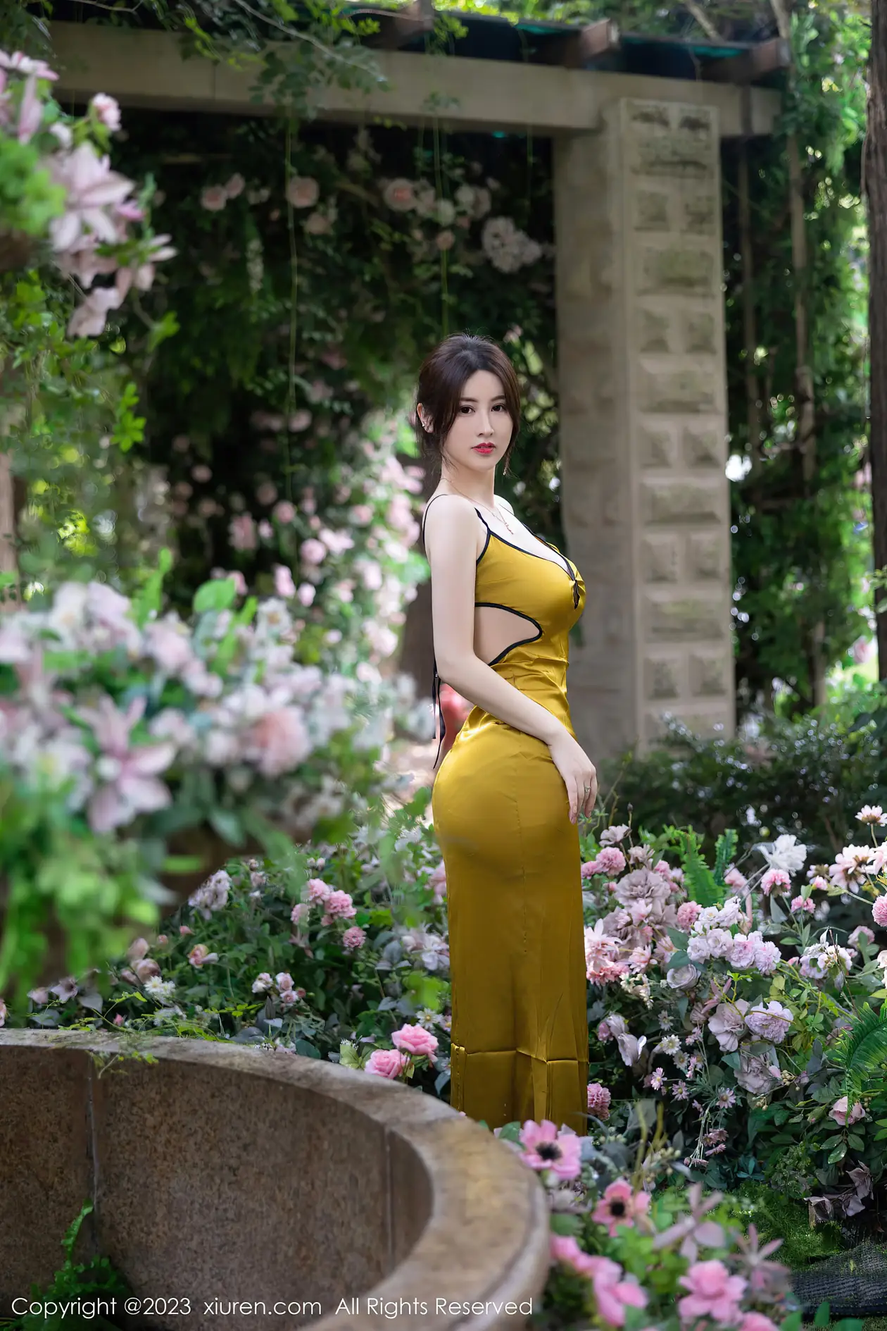 [秀人网] 2023.08.29 NO.7302 诗诗kiki#[84P]-1