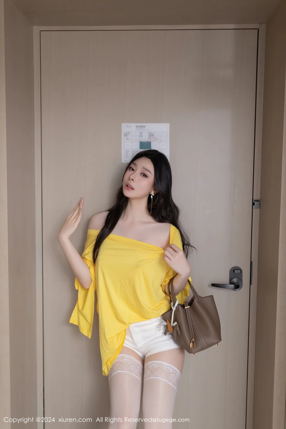 [秀人网] 2024.08.15 No.9019 小逗逗#[83P]-1