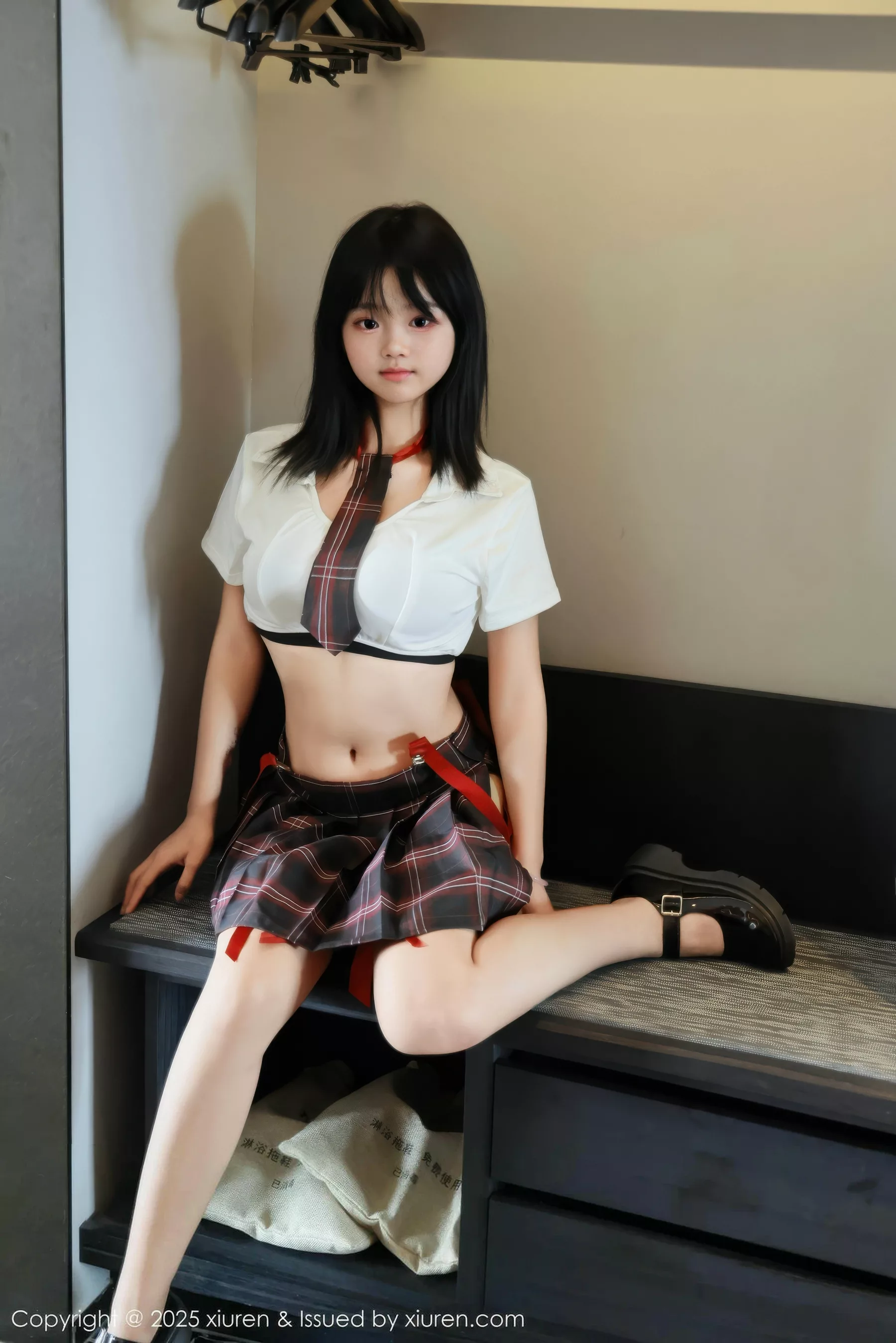 [秀人网] 2025.09.17 No.10774 小泠#[58P]-9