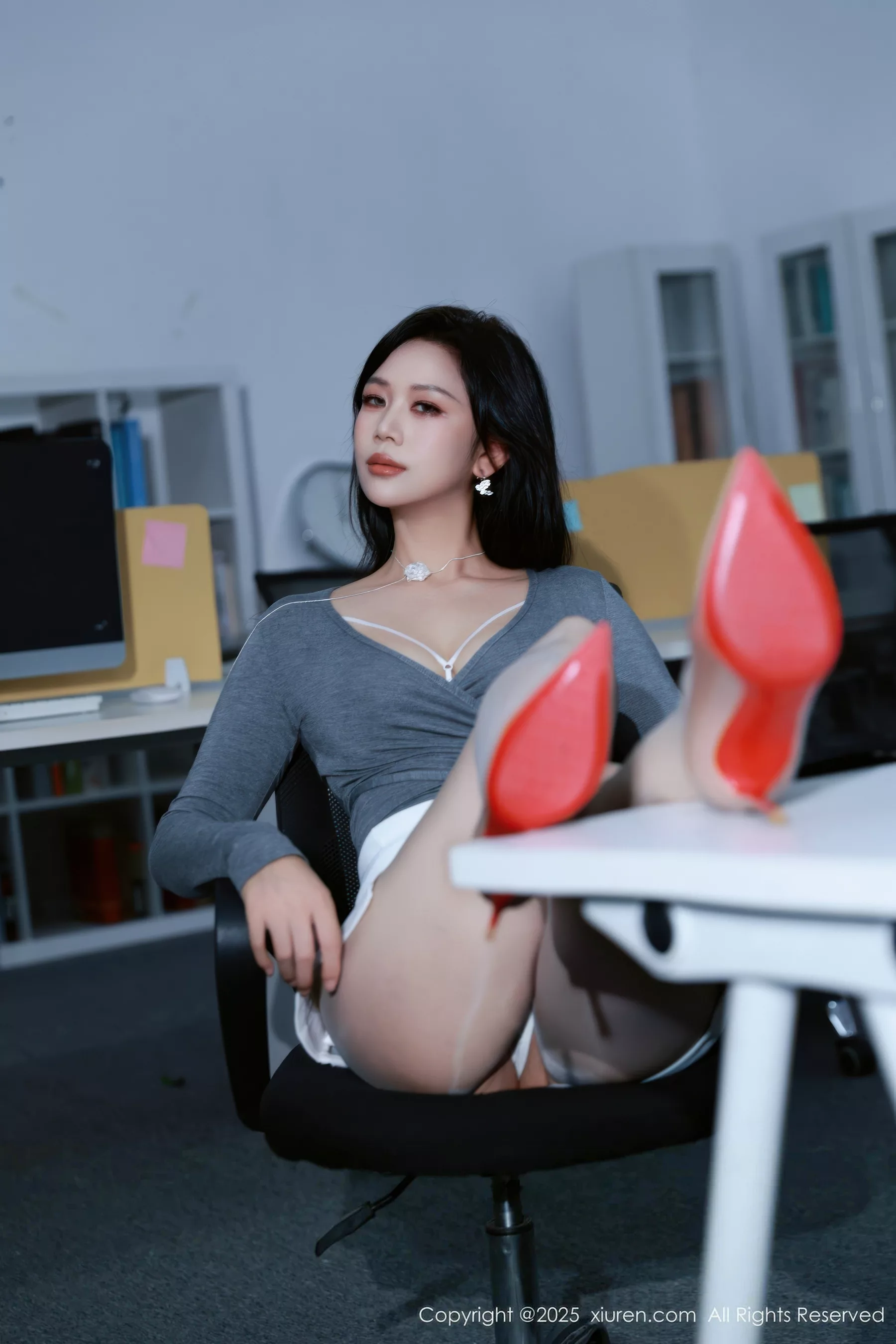 [秀人网] 2025.09.18 No.10780 玫瑰我爱你#[75P]-2