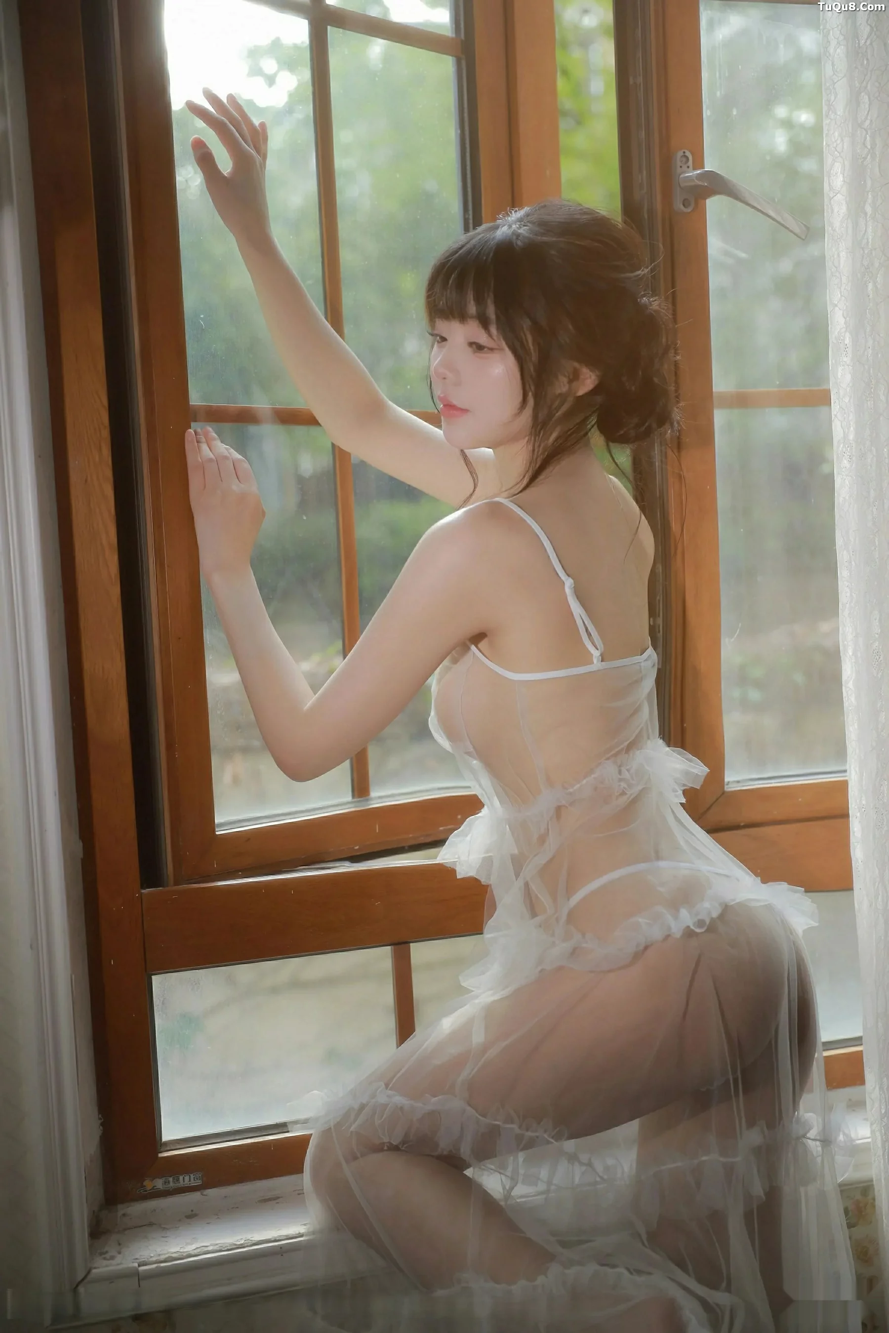 [秀人网] 2025.09.24 No.10799 佘贝拉#[73P]-1