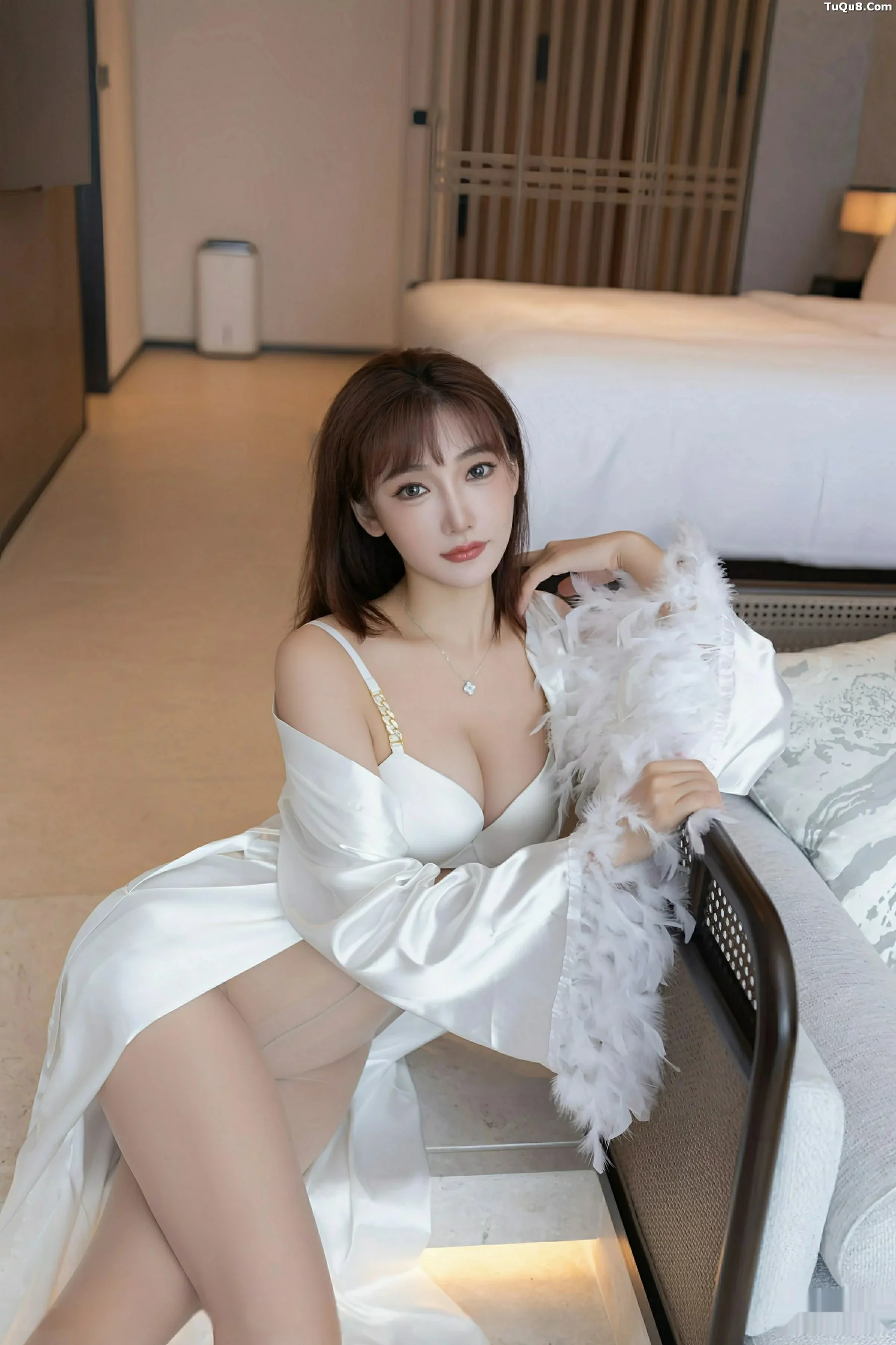 [秀人网] 2025.09.25 No.10809 陆萱萱#[71P]-10