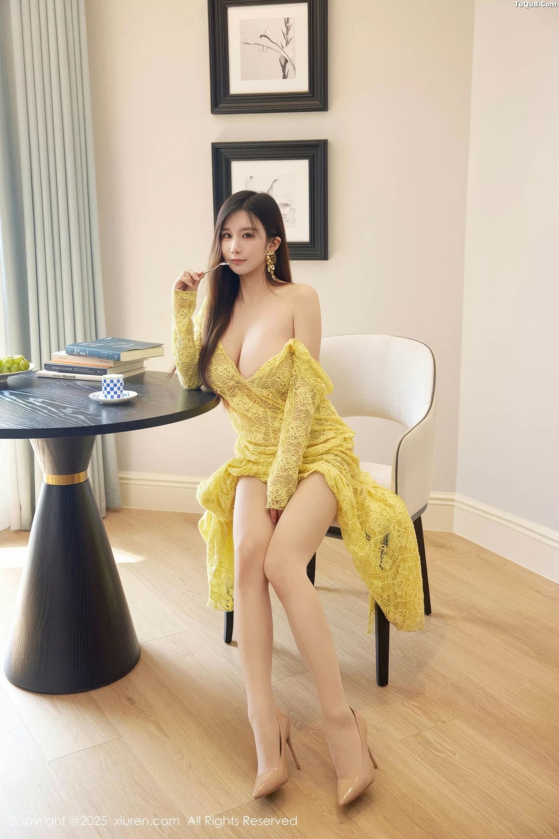 [秀人网] 2025.10.24 No.10909 小肉肉咪#[60P]-4