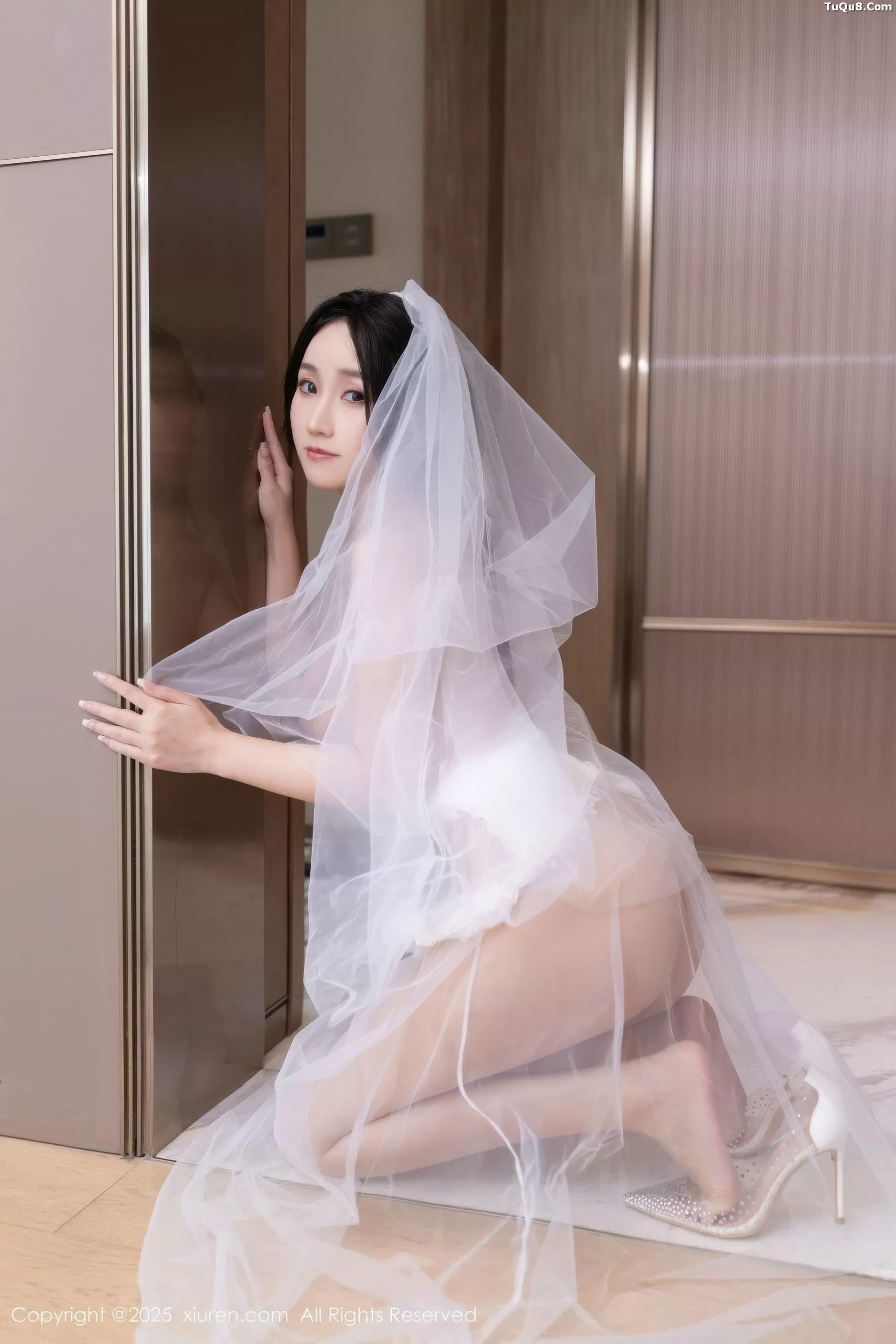 [秀人网] 2025.10.15 No.10871 杏子#[70P]-13