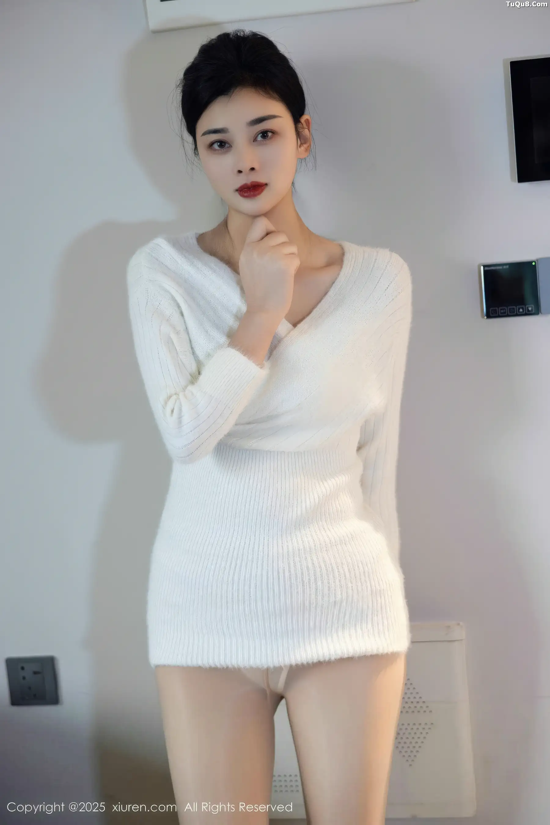 [秀人网] 2025.11.14 No.10986 徐清妍#[86P]-1