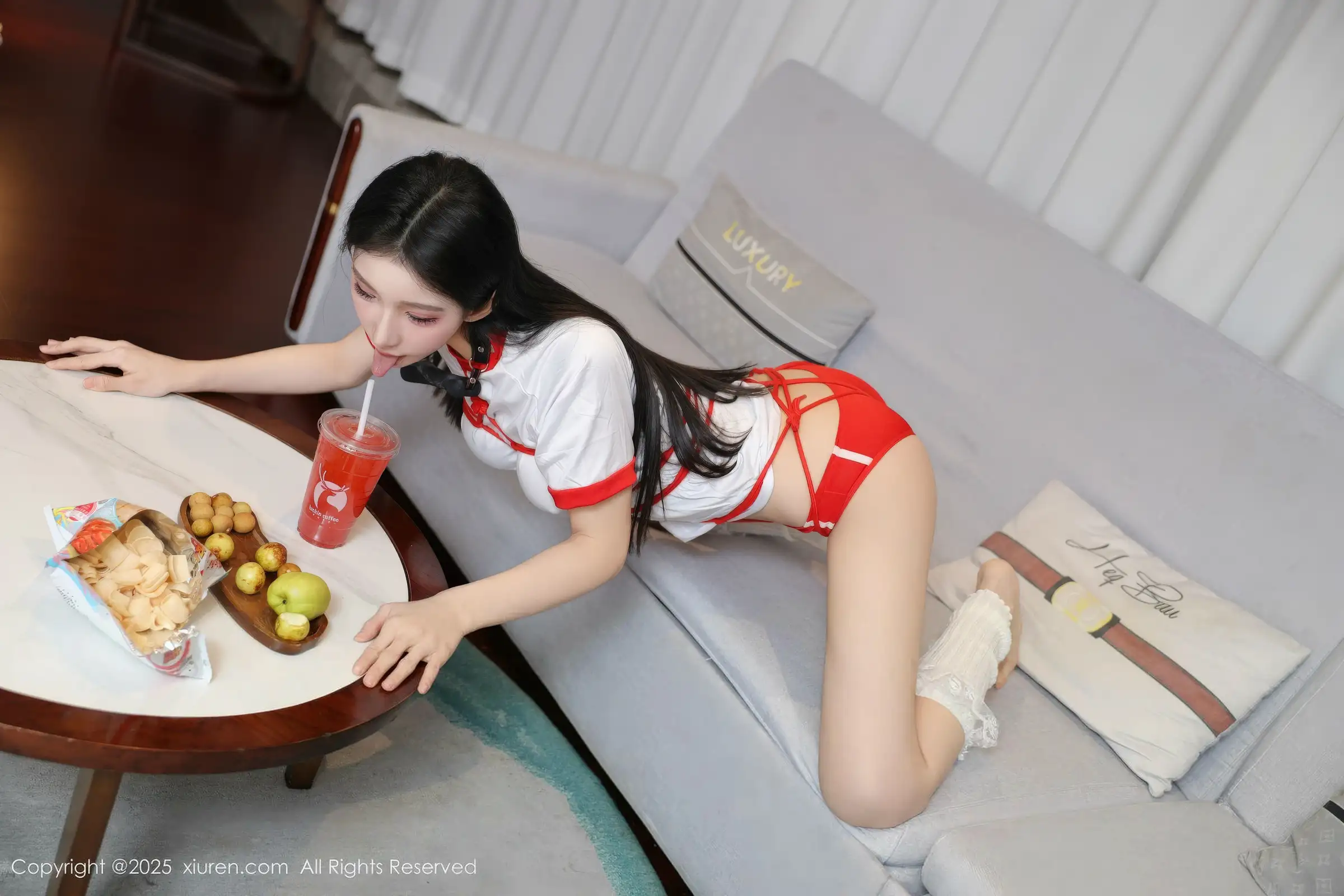 [秀人网] 2025.12.16 No.11110 许微微#[86P]-12