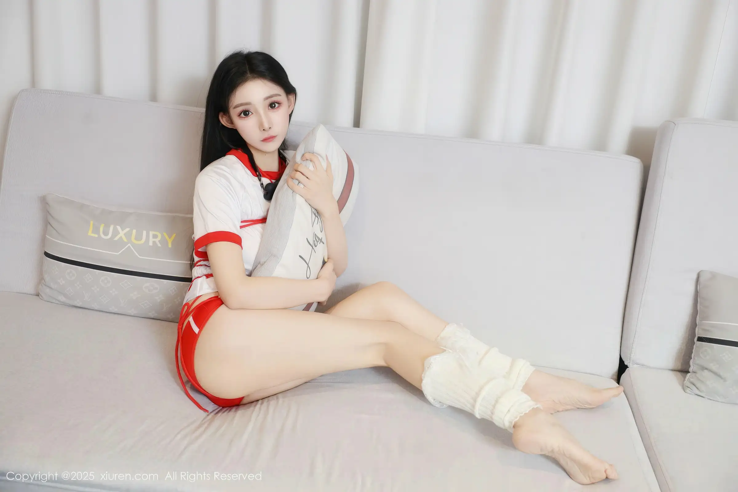 [秀人网] 2025.12.16 No.11110 许微微#[86P]-9