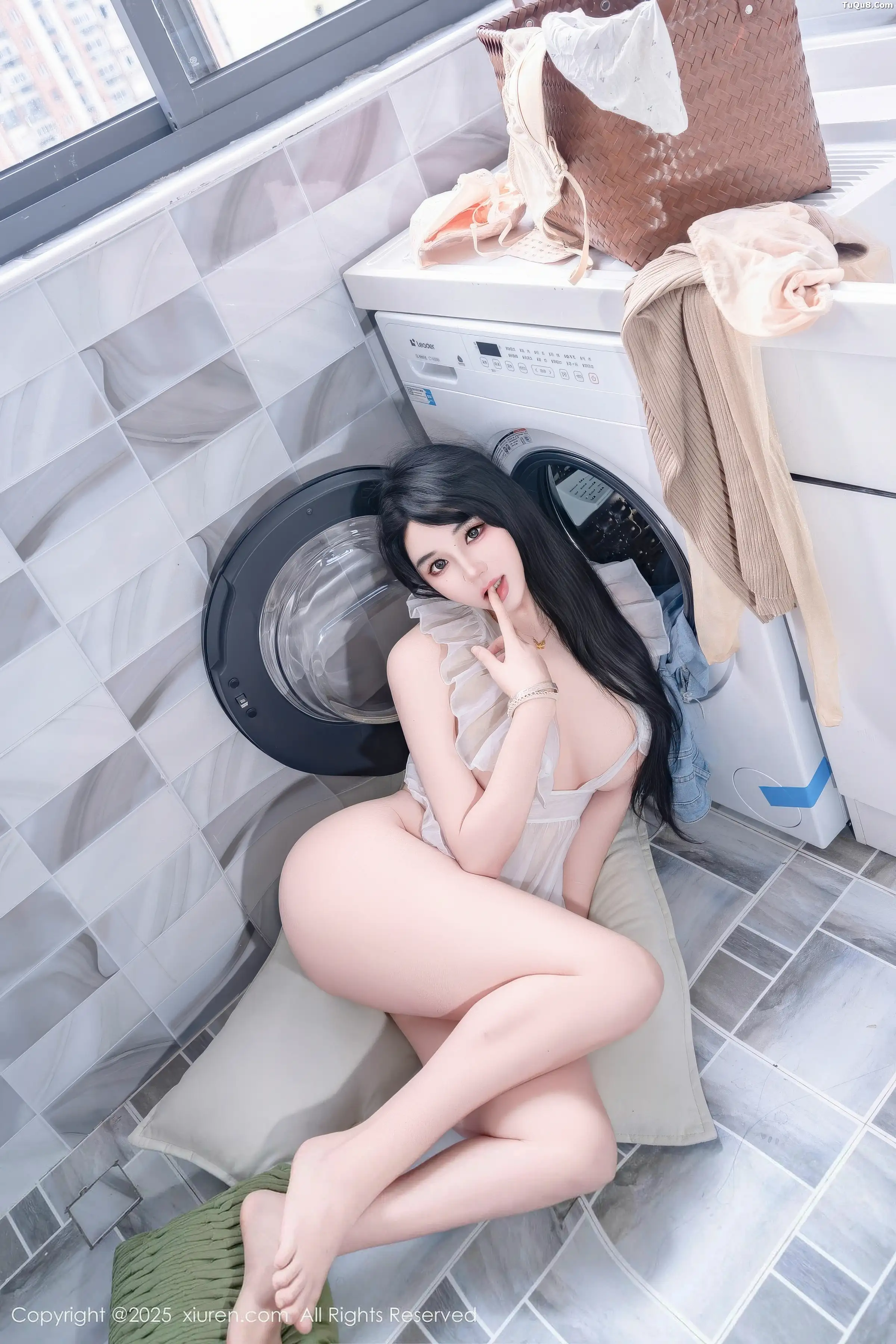 [秀人网] 2025.11.20 No.11010 汐汐爱吃草莓#[83P]-16