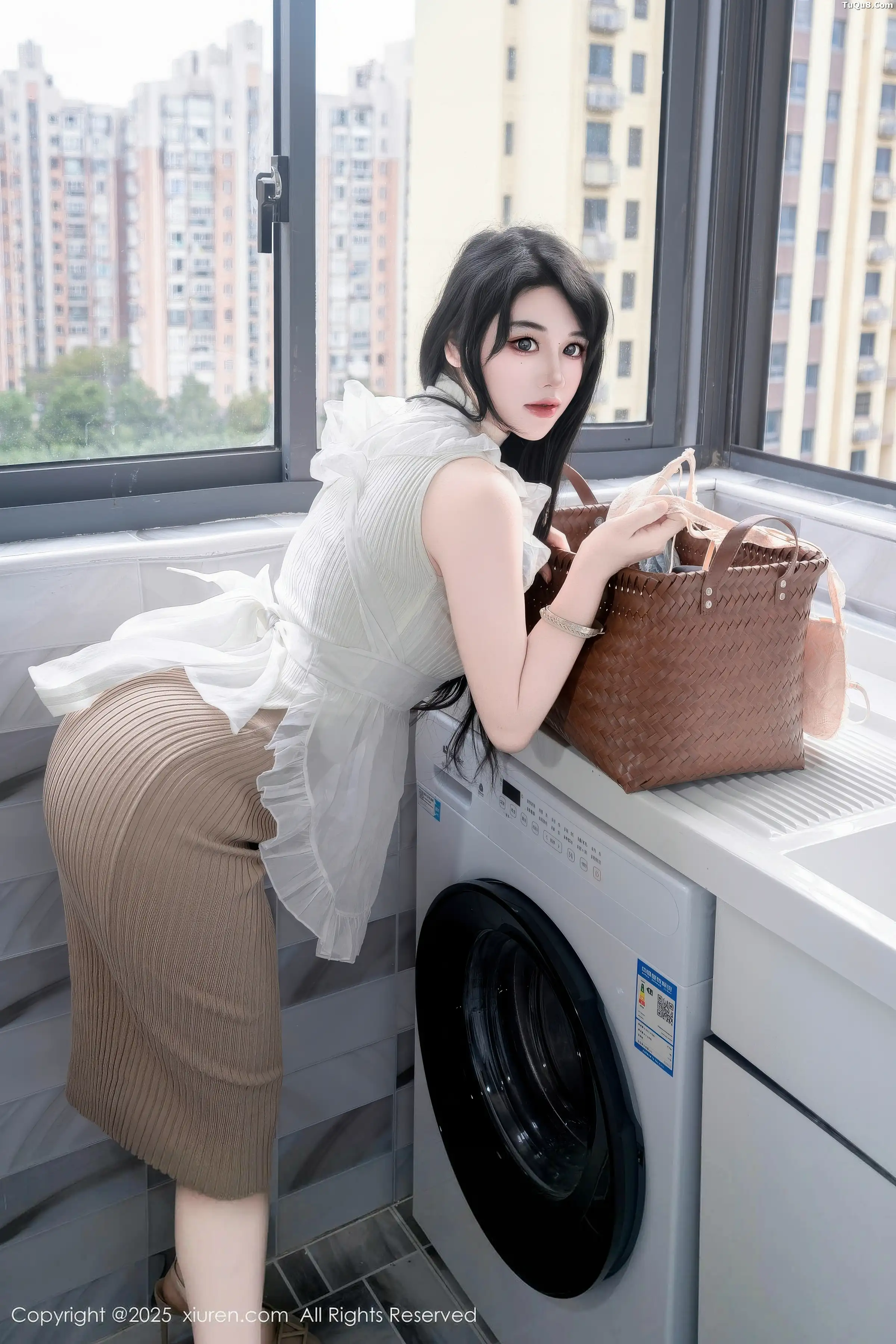 [秀人网] 2025.11.20 No.11010 汐汐爱吃草莓#[83P]-9