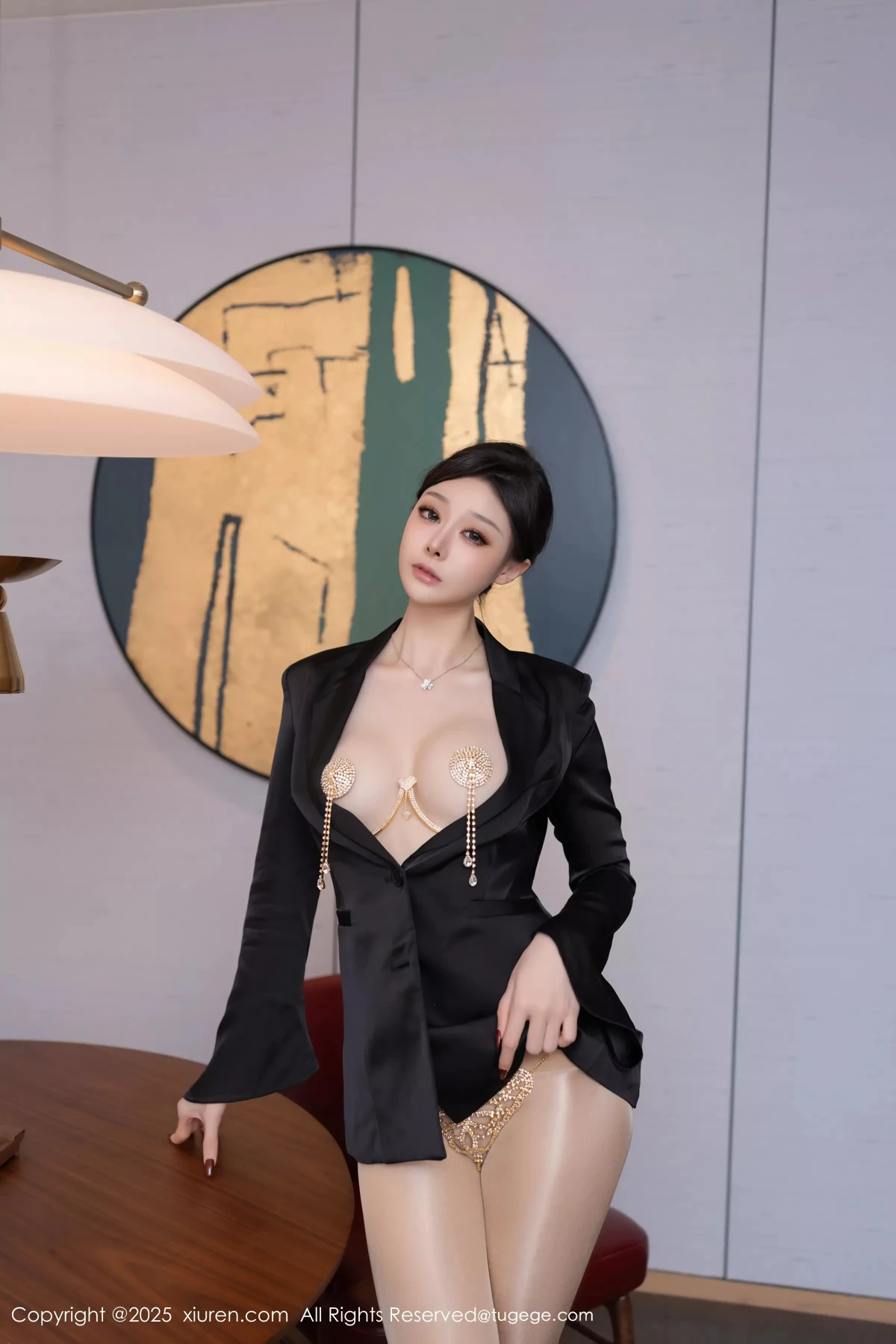 [秀人网] 2025.02.28 No.9951 小逗逗#[81P]-1