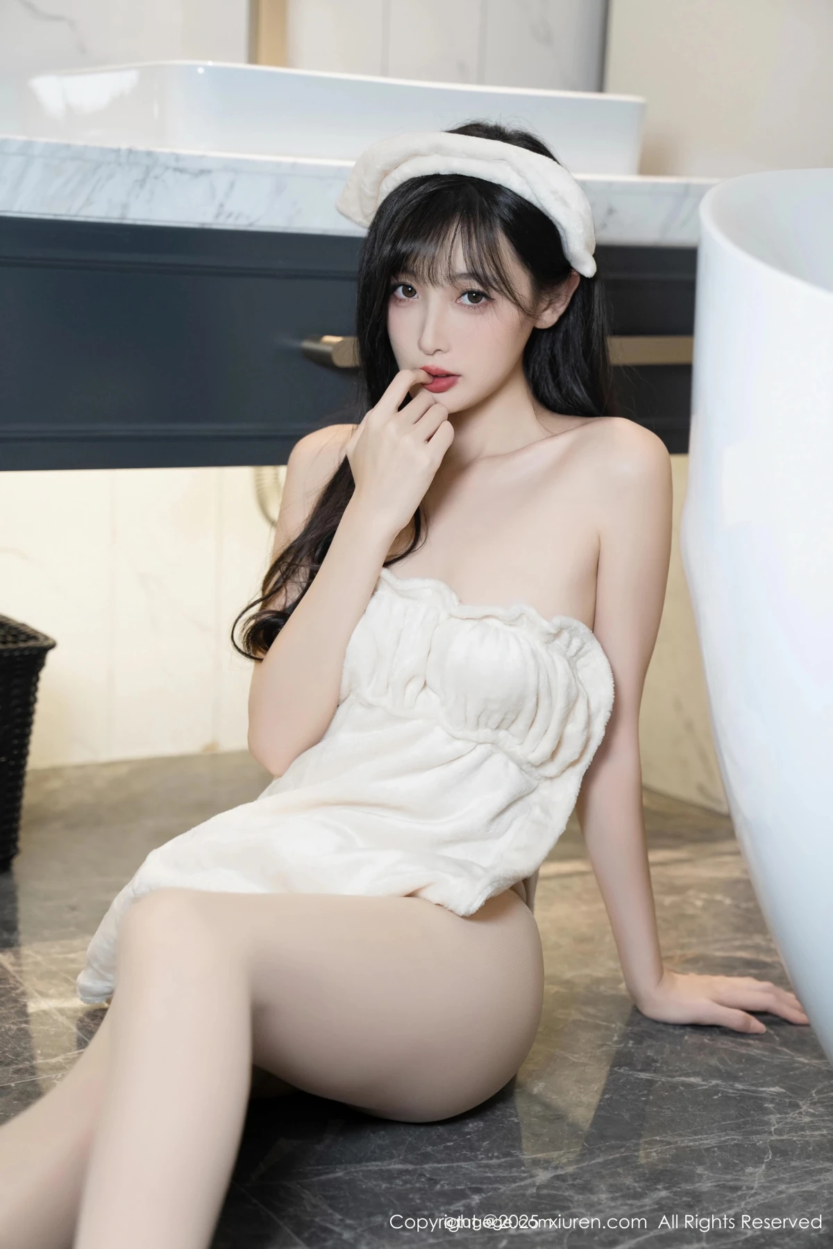 [XiuRen] 2025.03.12 No.10005 Cherry lantern#[88P]-1