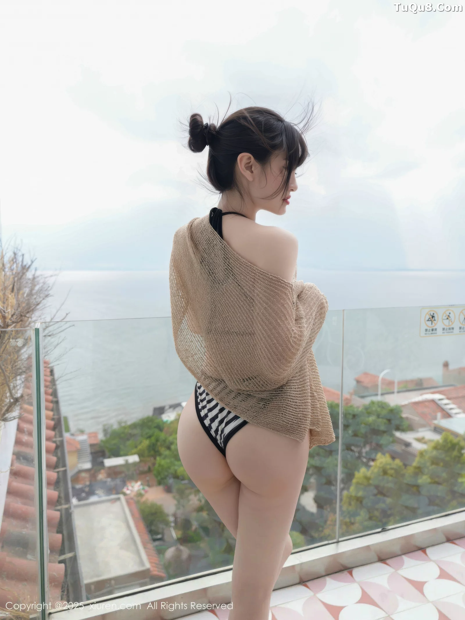 [秀人网] 2025.08.27 No.10698 白露#[57P]-1