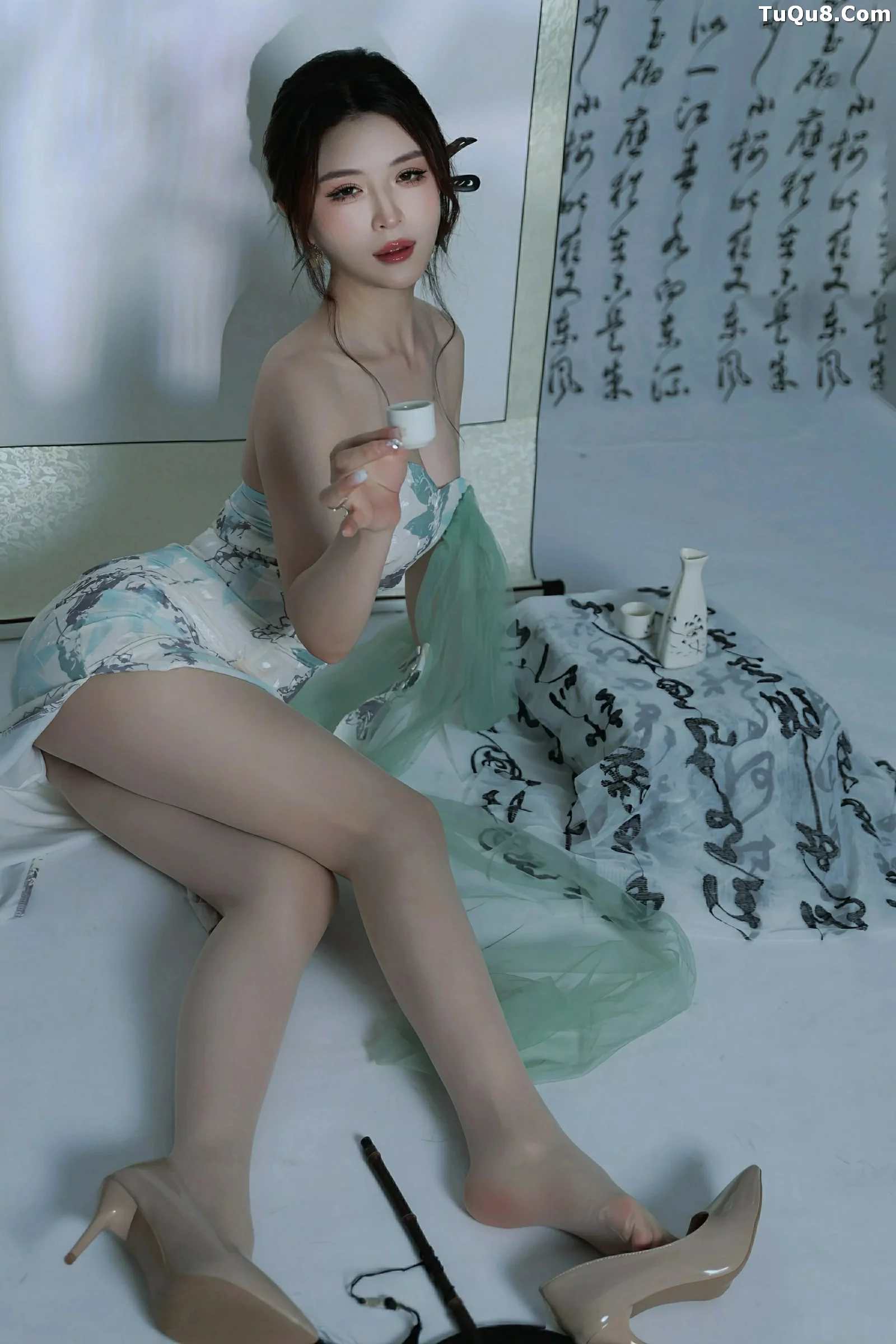 [秀人网] 2025.08.27 No.10694 阿依莎#[82P]-9