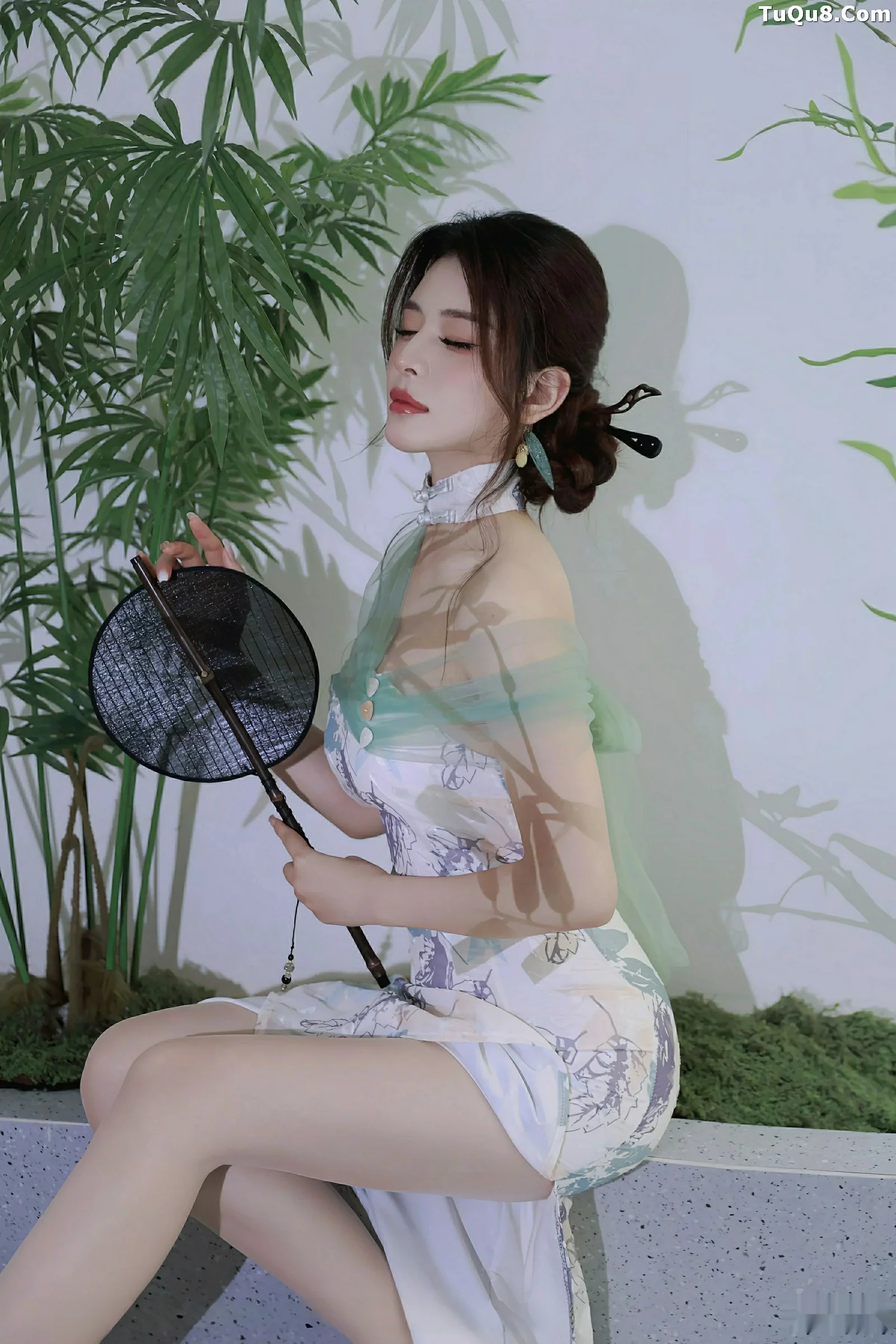 [秀人网] 2025.08.27 No.10694 阿依莎#[82P]-8