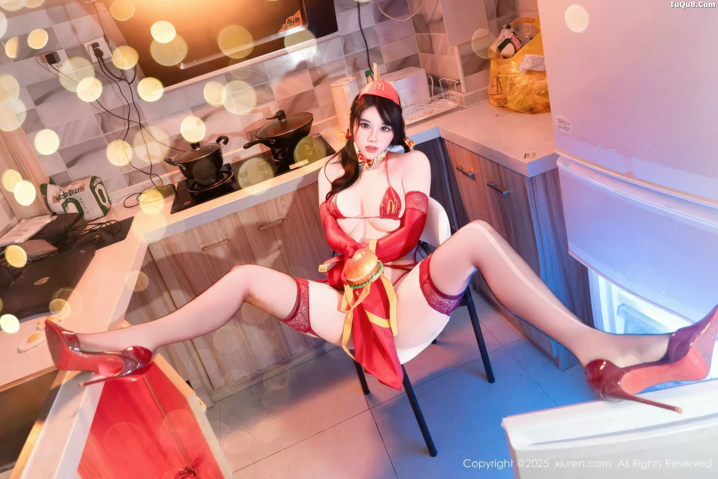 [秀人网] 2025.12.25 No.11154 汐汐爱吃草莓#[78P]-1