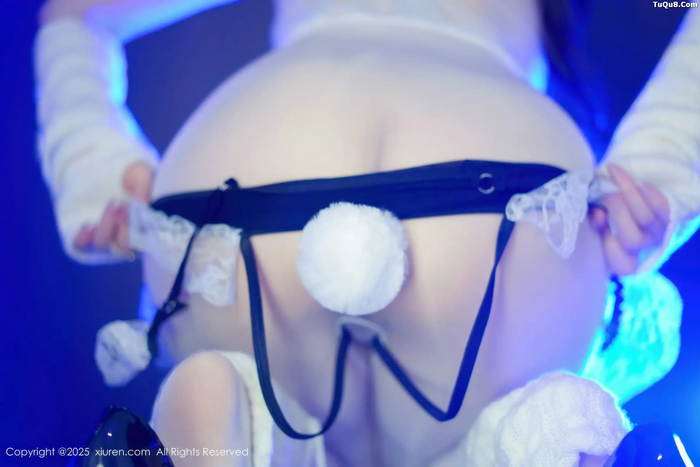 [秀人网] 2025.12.24 No.11152 Twins- 桃桃#[77P]-8