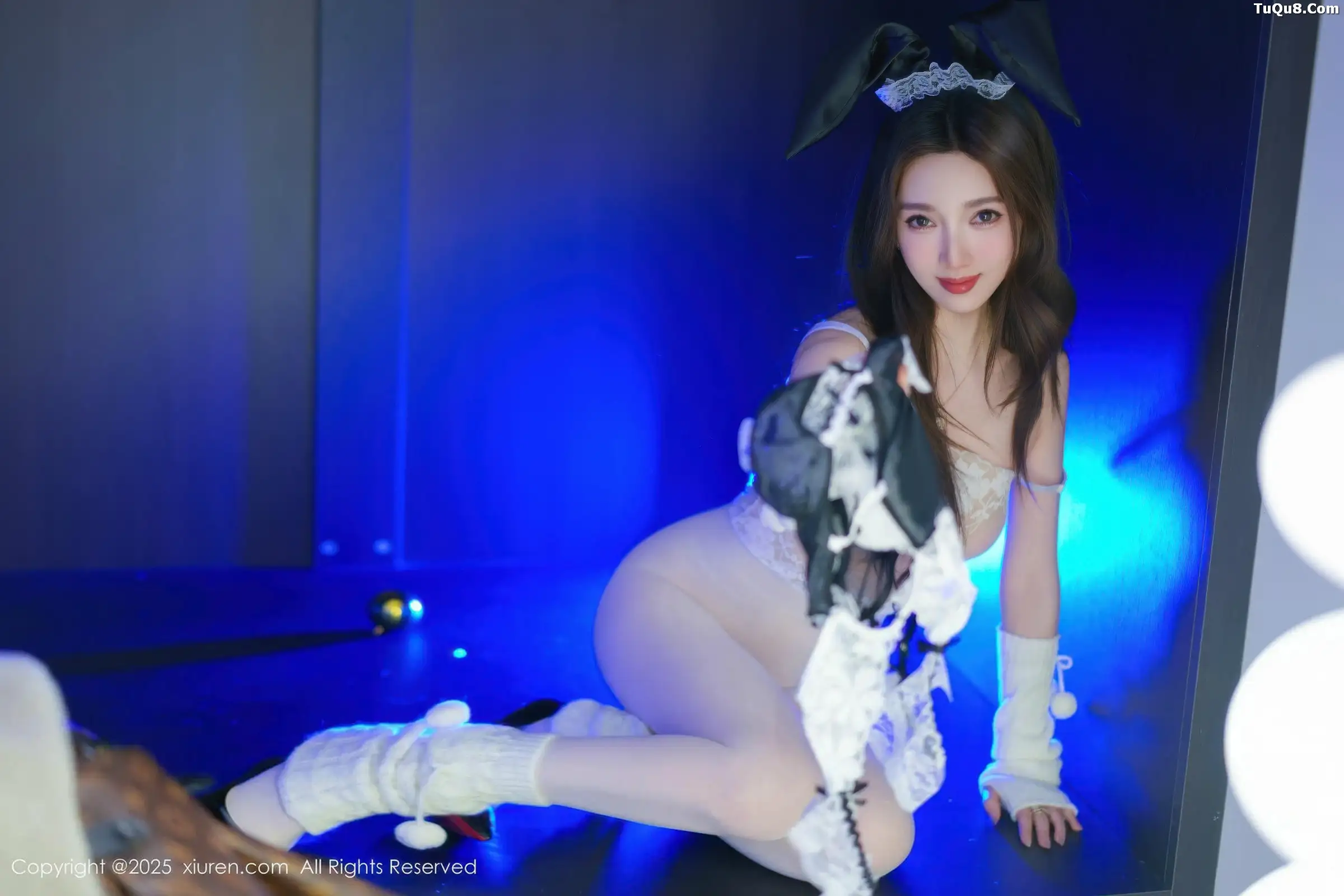 [秀人网] 2025.12.24 No.11152 Twins- 桃桃#[77P]-10
