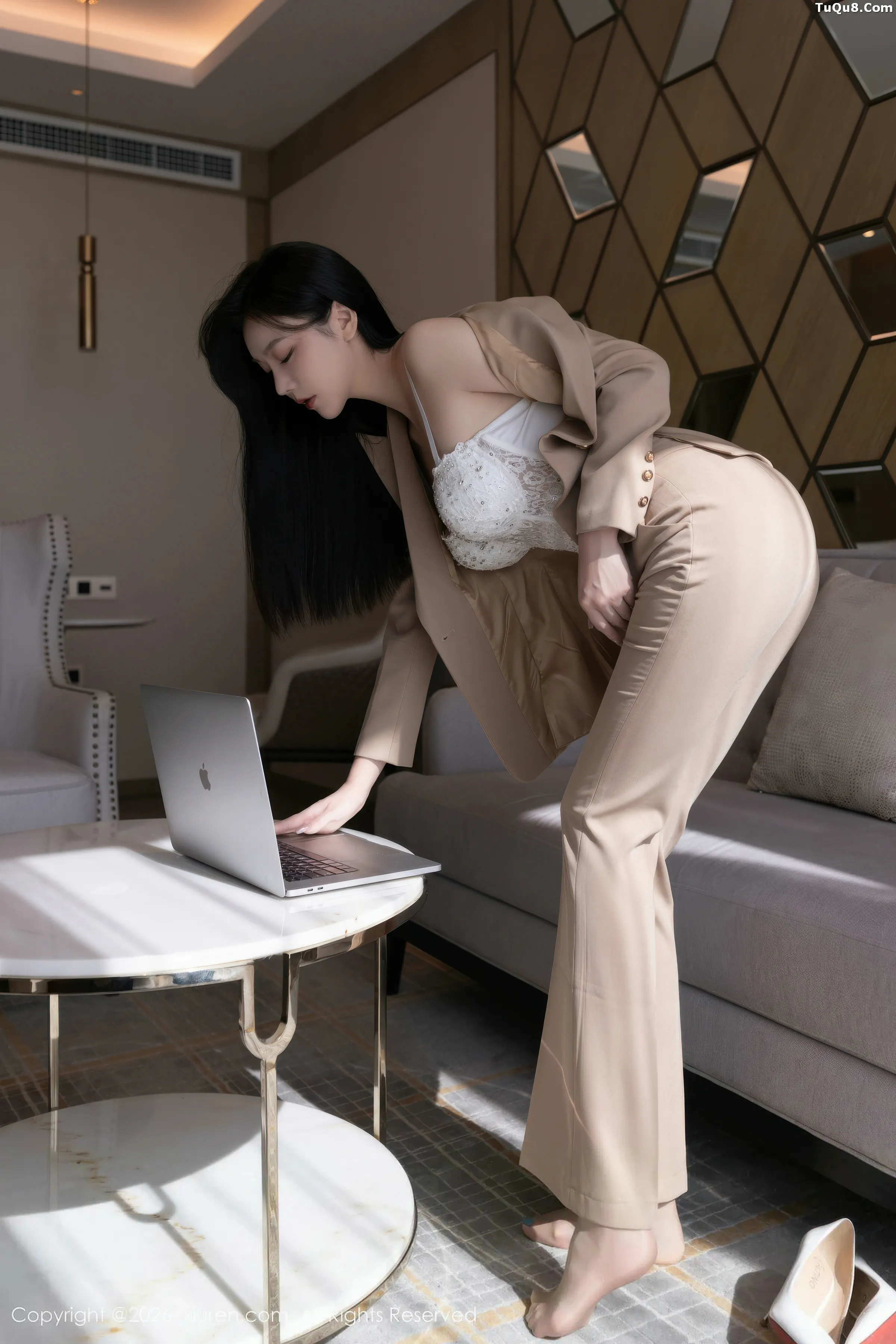 [秀人网] 2026.01.27 No.11282 安然#[72P]-1