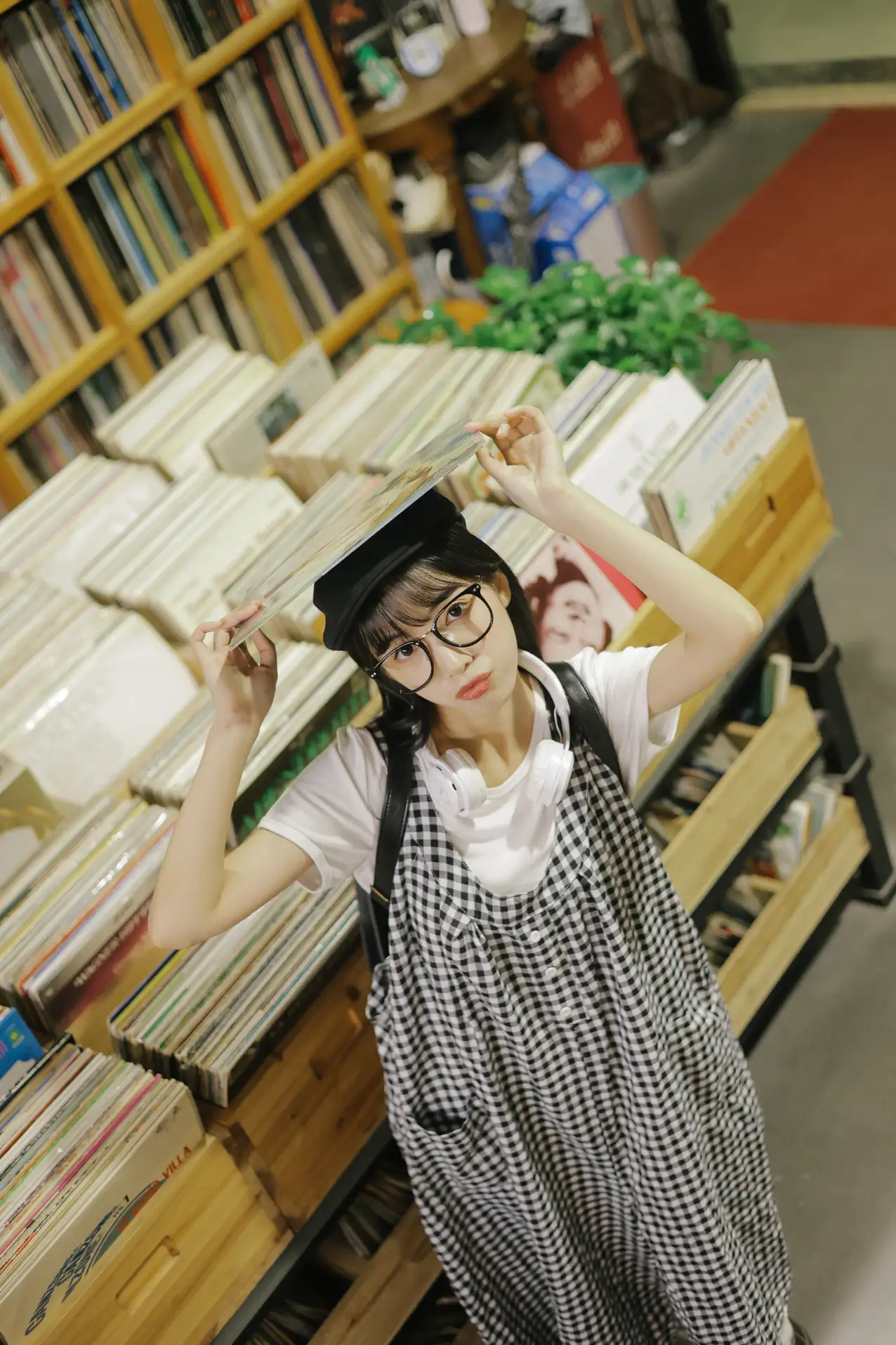 [艺图语] 2022.08.16 Vol.1717 – 黑胶唱片的小时光 一只阿梦崽#[43P]-8