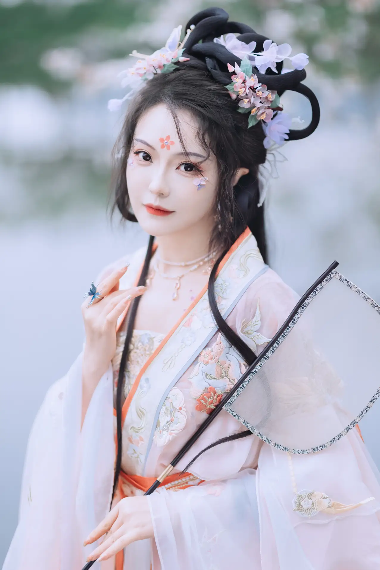 [艺图语] 2022.06.24 Vol.1273 – 初春赏樱 璐璐haley#[43P]-1