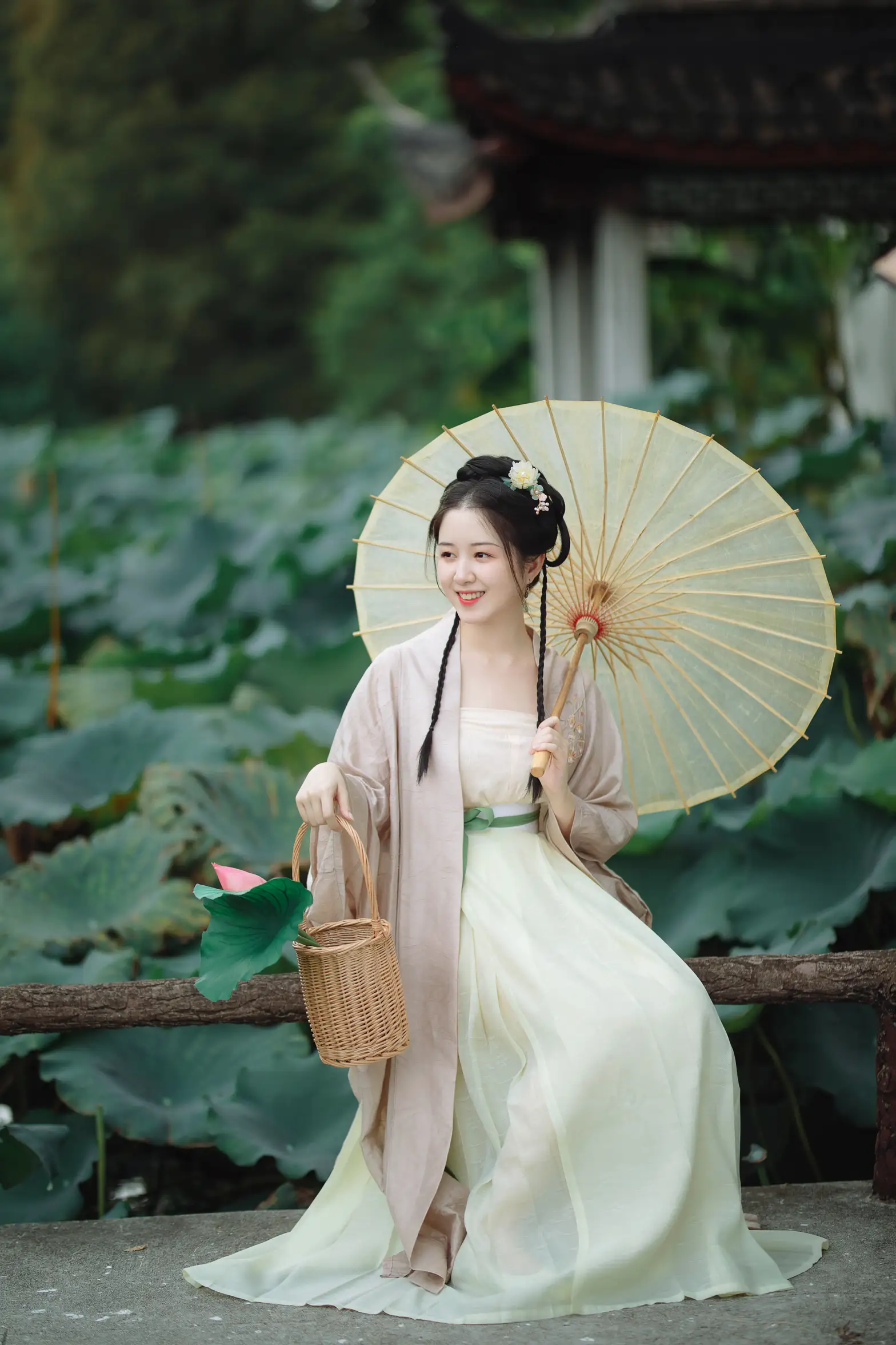 [艺图语] 2022.02.09 Vol.773 – 荷叶五寸荷花娇 罗熙#[19P]-12