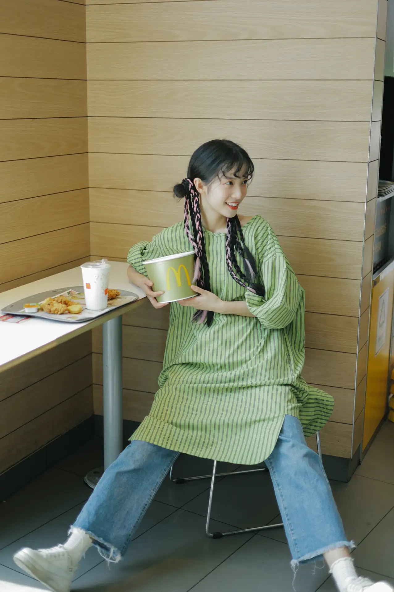 [艺图语] 2022.08.02 Vol.1605 – 夏日女友 一只阿梦崽#[42P]-6