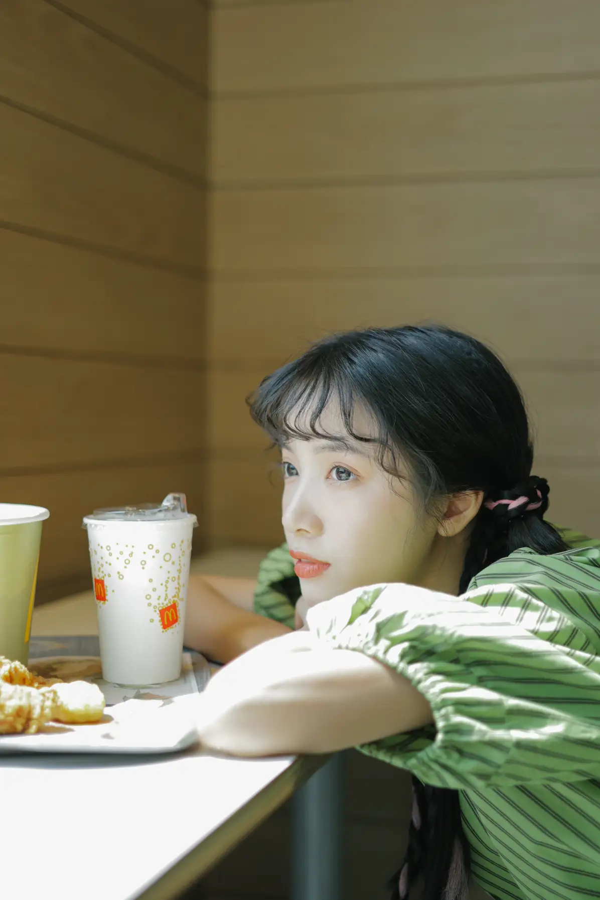 [艺图语] 2022.08.02 Vol.1605 – 夏日女友 一只阿梦崽#[42P]-7