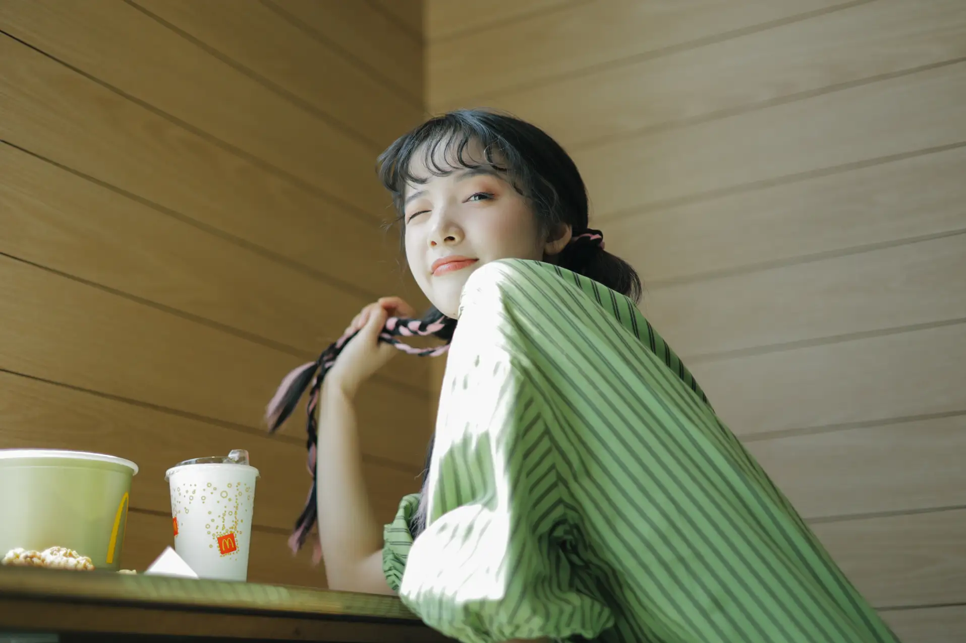 [艺图语] 2022.08.02 Vol.1605 – 夏日女友 一只阿梦崽#[42P]-2