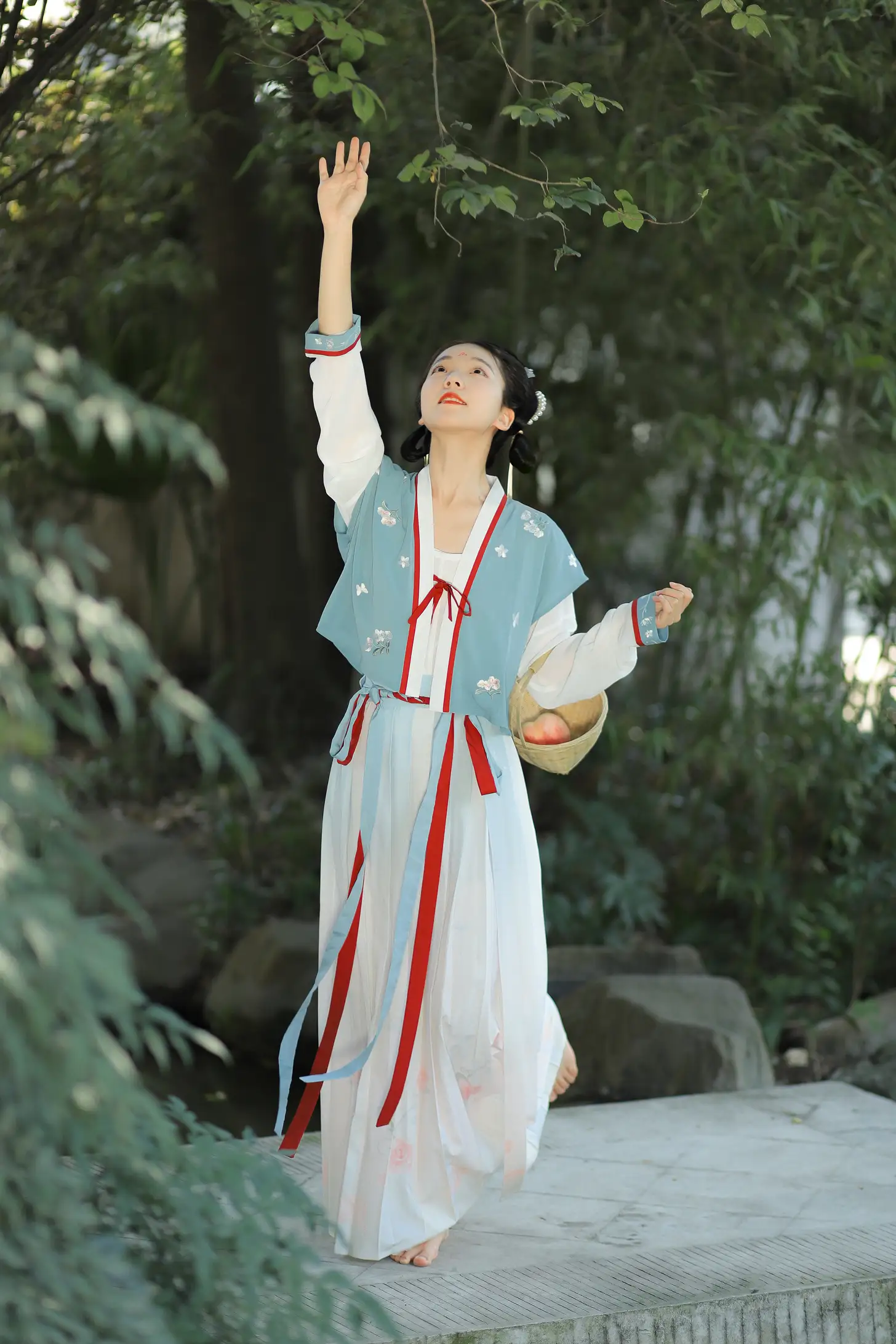 [艺图语] 2022.01.22 Vol.693 – 豆蔻年华 一方伊人yi#[22P]-4
