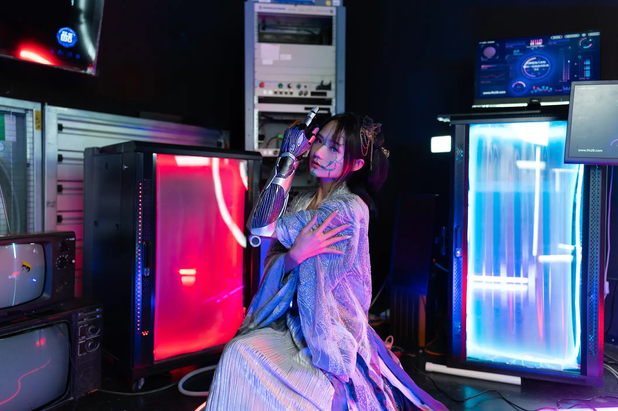 [艺图语] 2022.06.11 Vol.1149 – 未来姬器 兔子Zzz不吃胡萝卜#[43P]-3