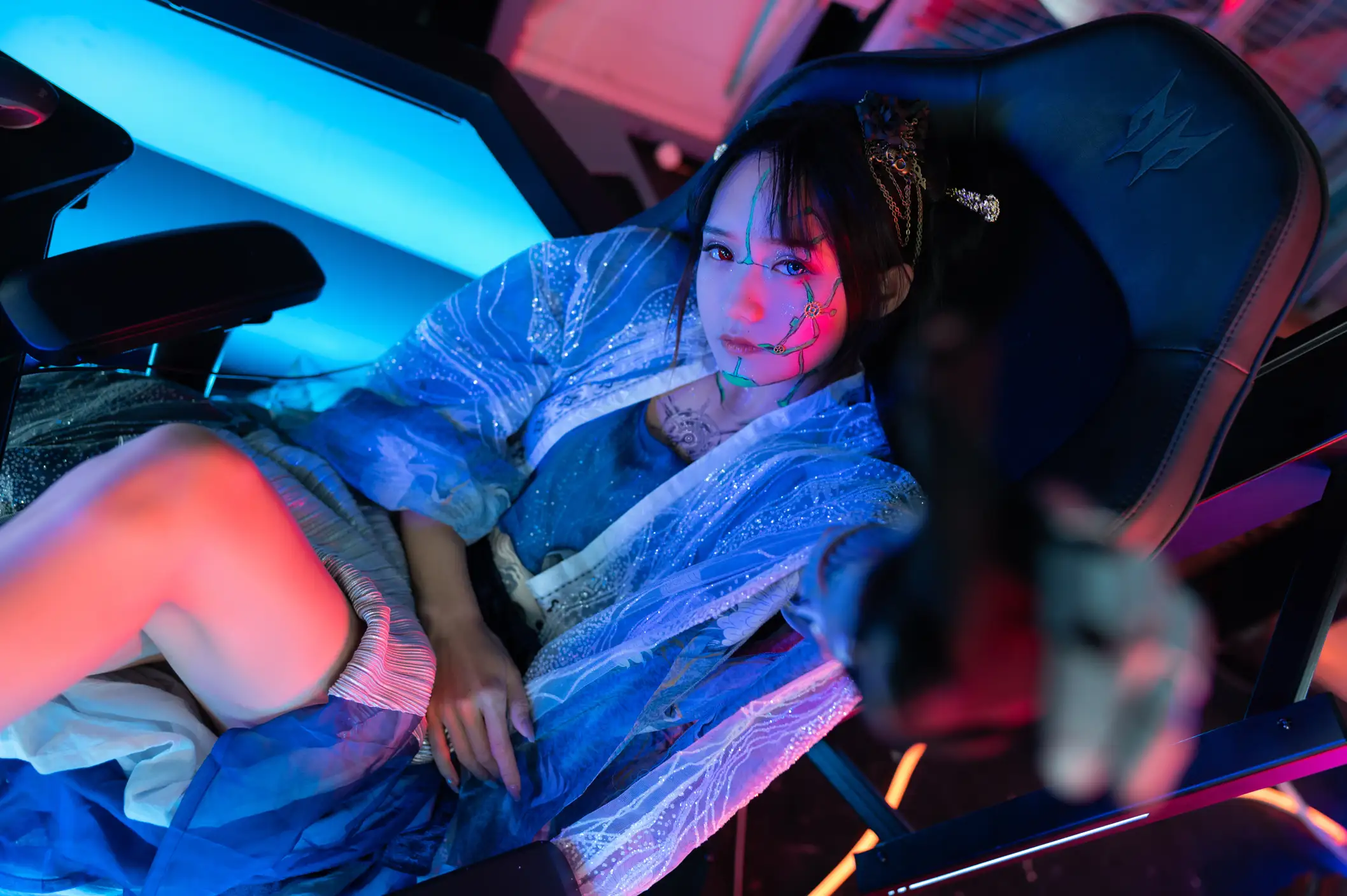 [艺图语] 2022.06.11 Vol.1149 – 未来姬器 兔子Zzz不吃胡萝卜#[43P]-2