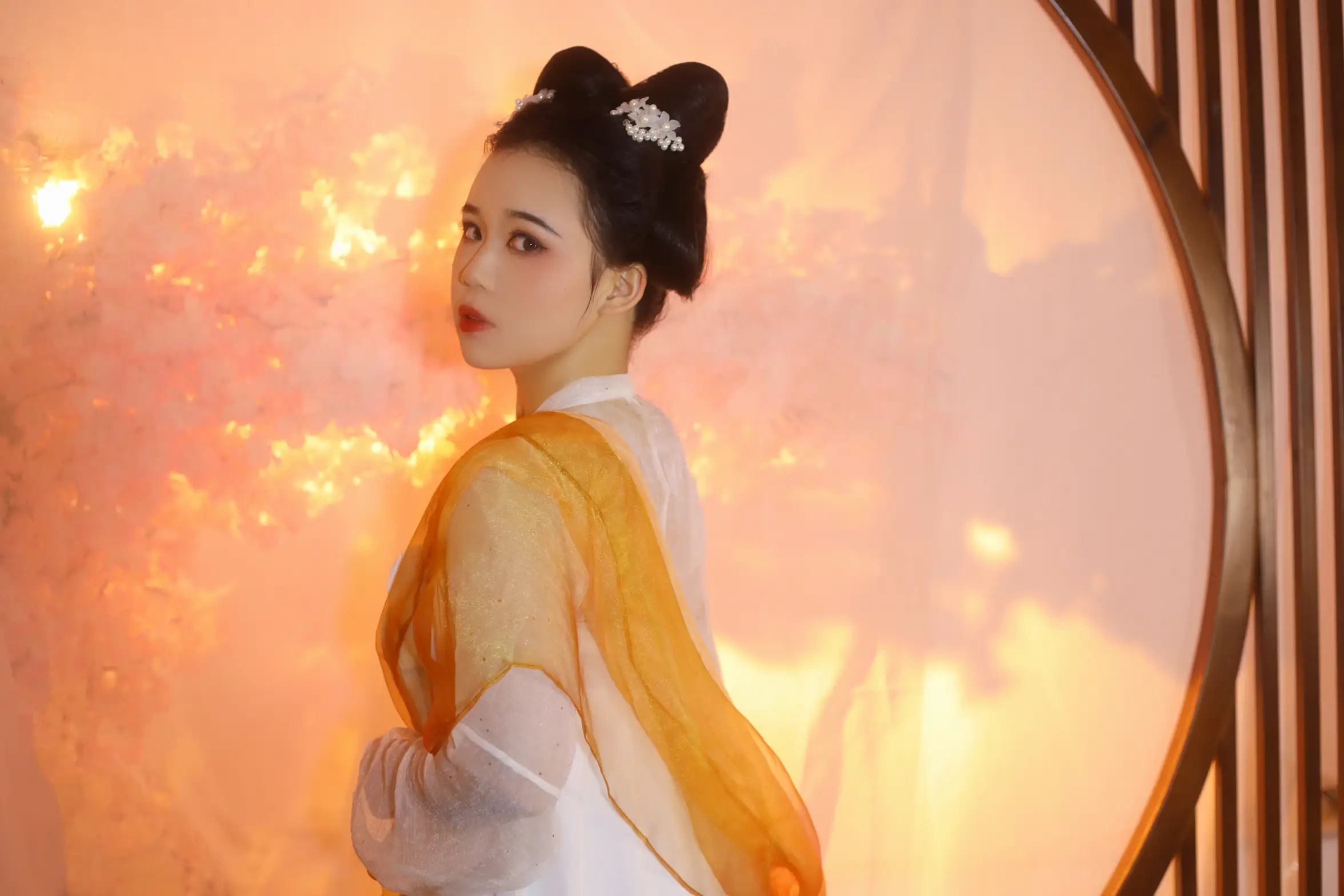 [艺图语] 2022.09.02 Vol.1854 – 银睿姬 一只高高#[32P]-5