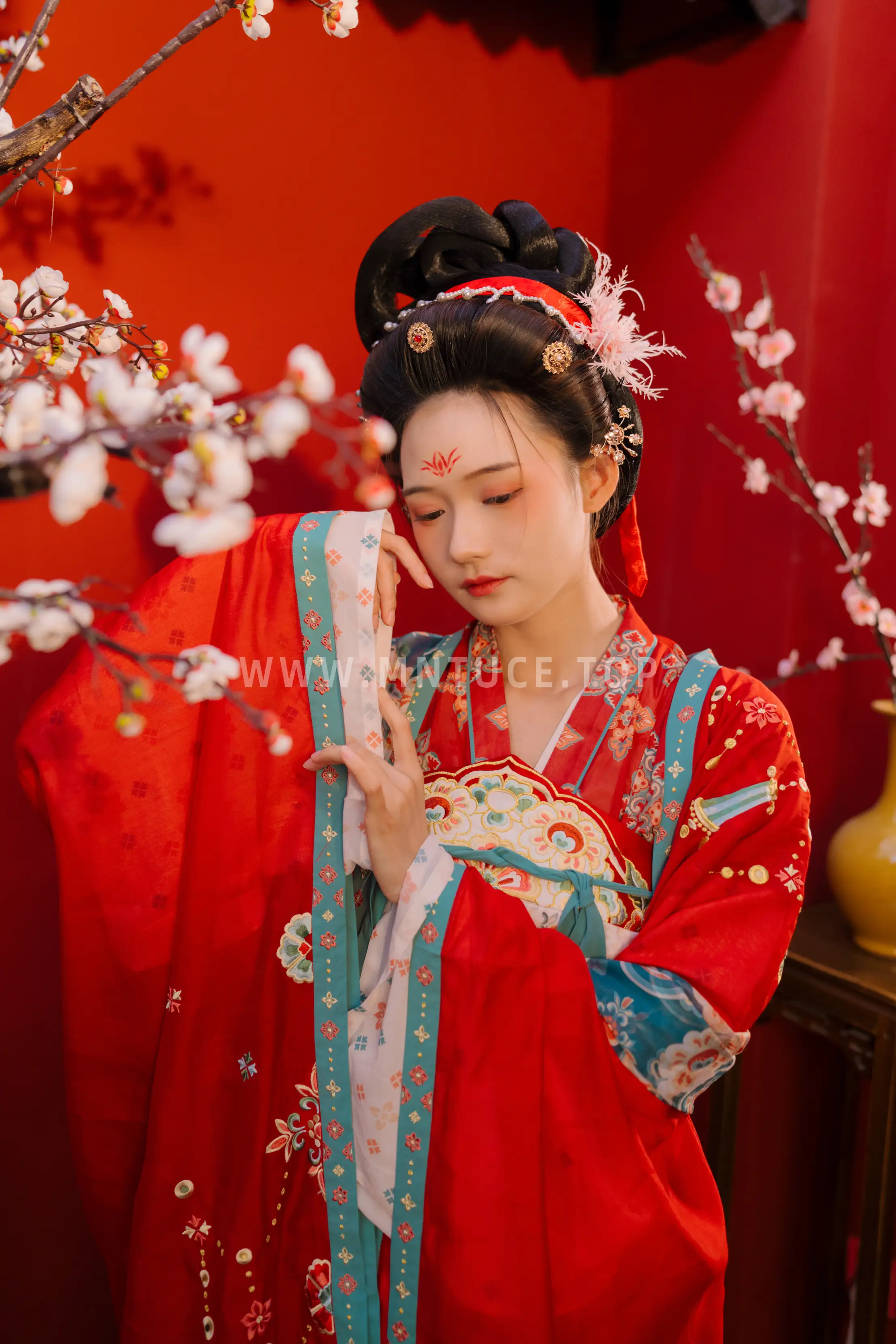 [艺图语] 2022.09.11 Vol.1921 – 不负梦华 兔子Zzz不吃胡萝卜#[23P]-8