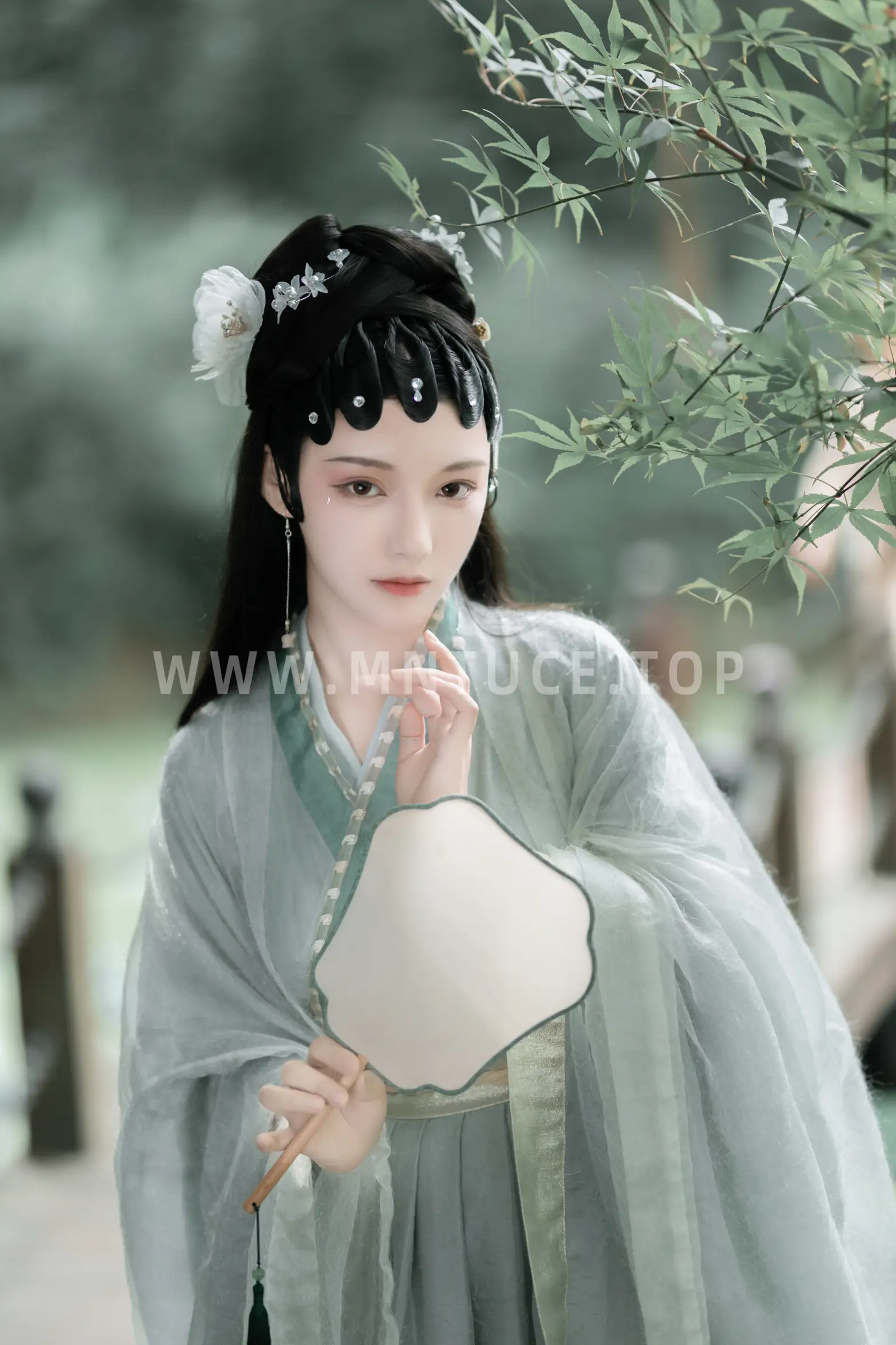 [艺图语] 2021.10.29 Vol.401 – 碧波·黛玉 小昭#[22P]-1