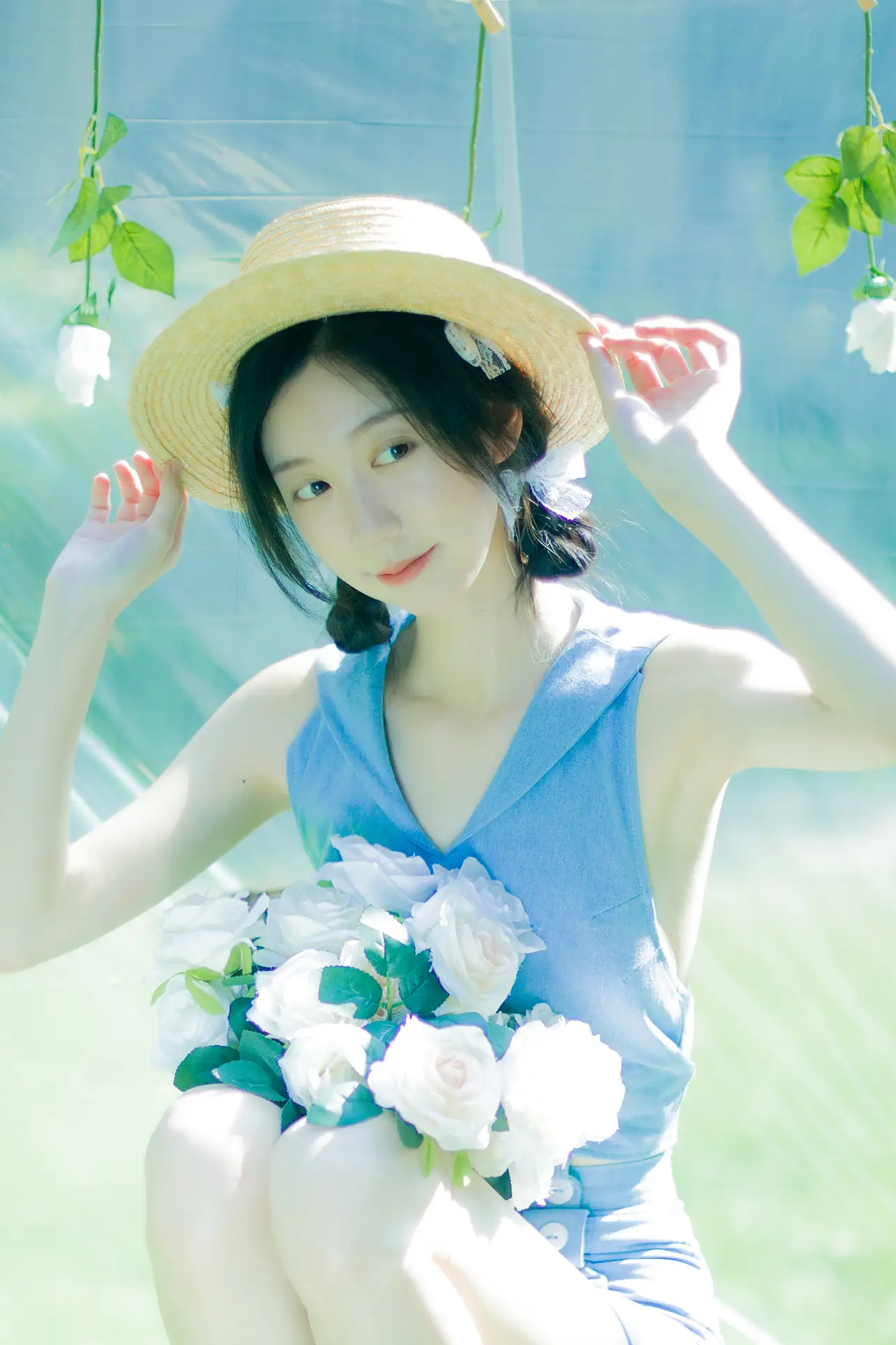 [艺图语] 2022.07.31 Vol.1592 – 夏日颂歌 饲猫少女 饲猫少女-#[32P]-5