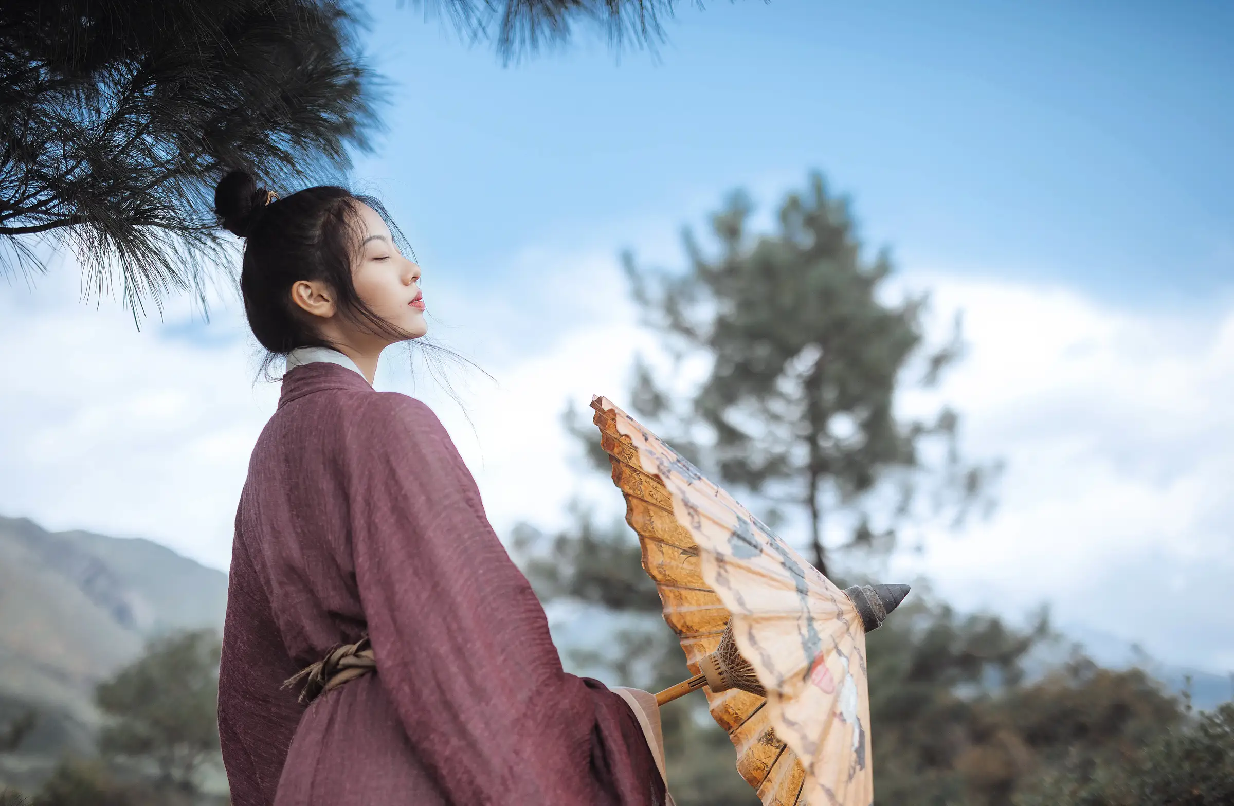 [艺图语] 2022.01.13 Vol.638 – 五月卖松风 向潇玥#[22P]-1