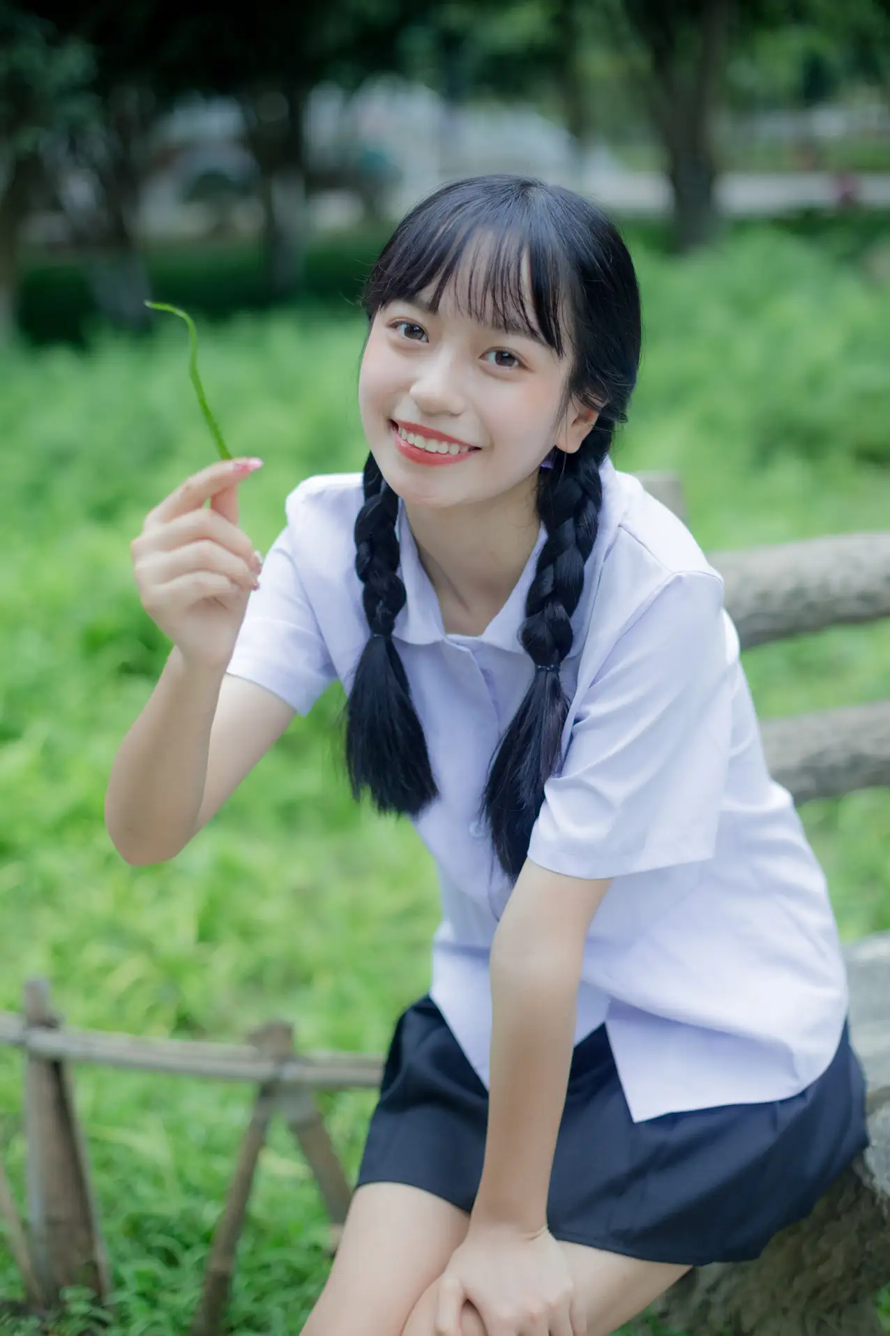 [艺图语] 2022.08.30 Vol.1825 – 错过花期 鄢韵琳儿#[28P]-1