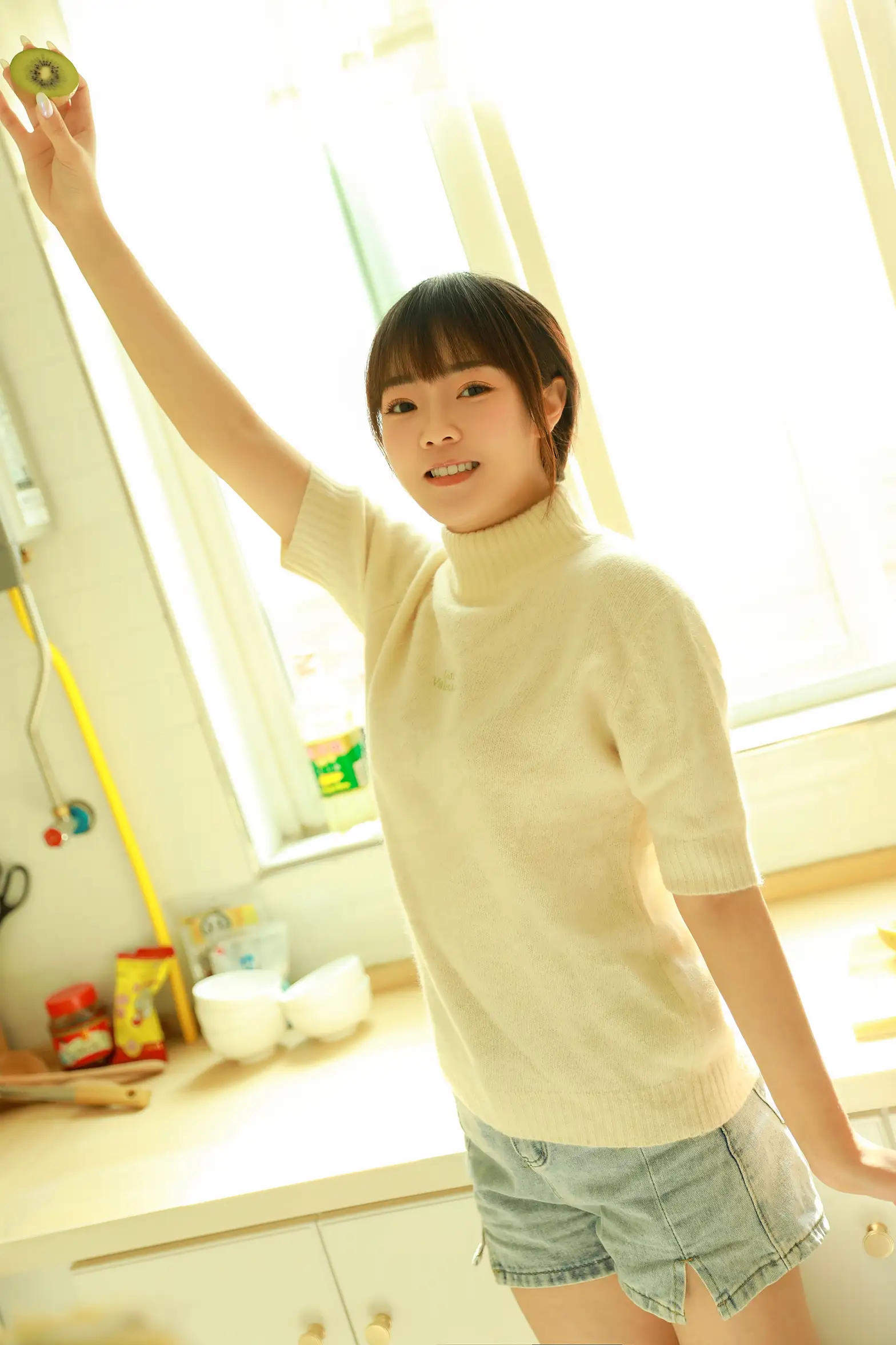 [艺图语] 2022.07.27 Vol.1557 – 早阳女生 小冉#[23P]-10