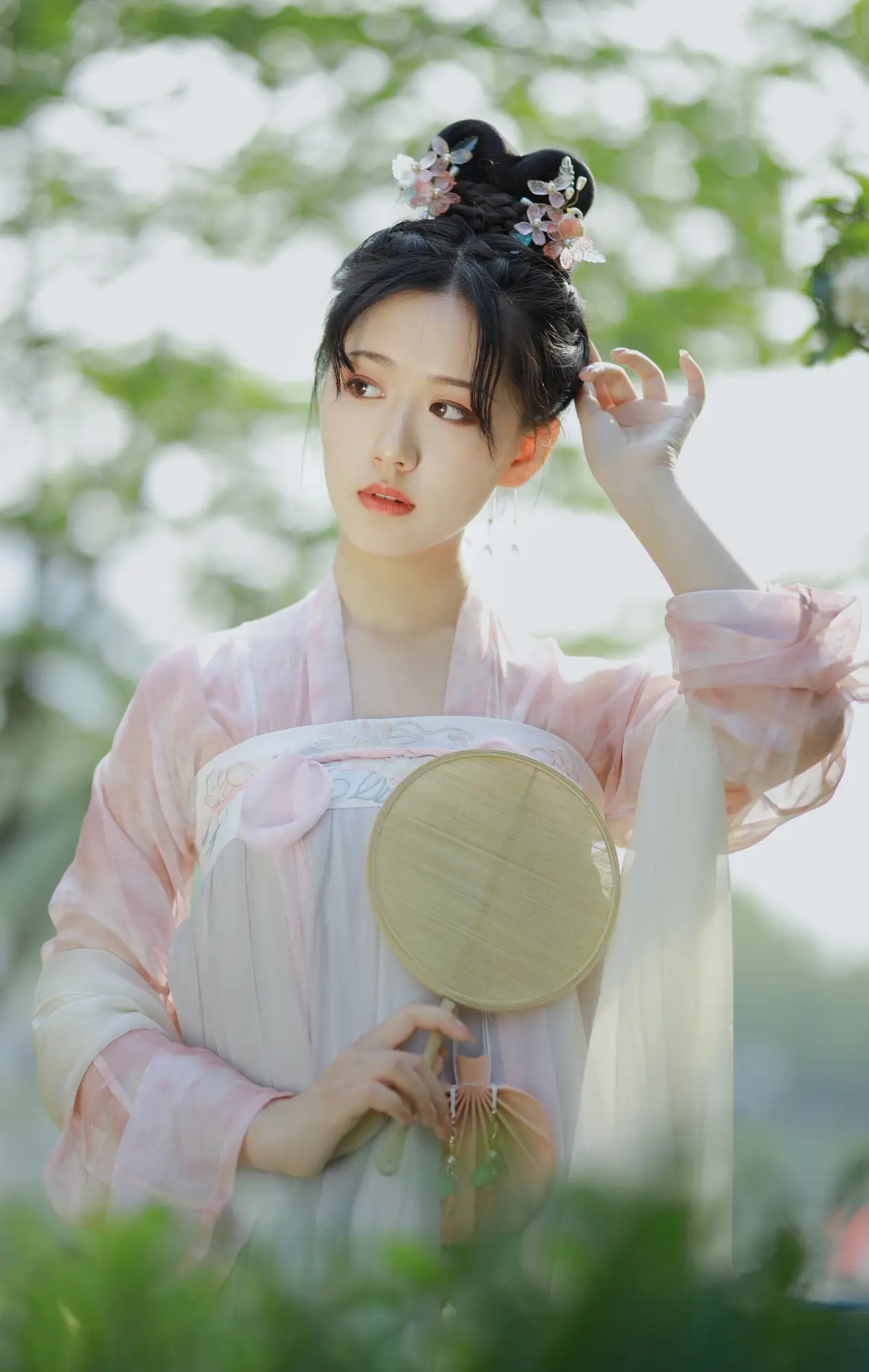 [艺图语] 2022.08.20 Vol.1746 – 乐嫣 三余#[22P]-17