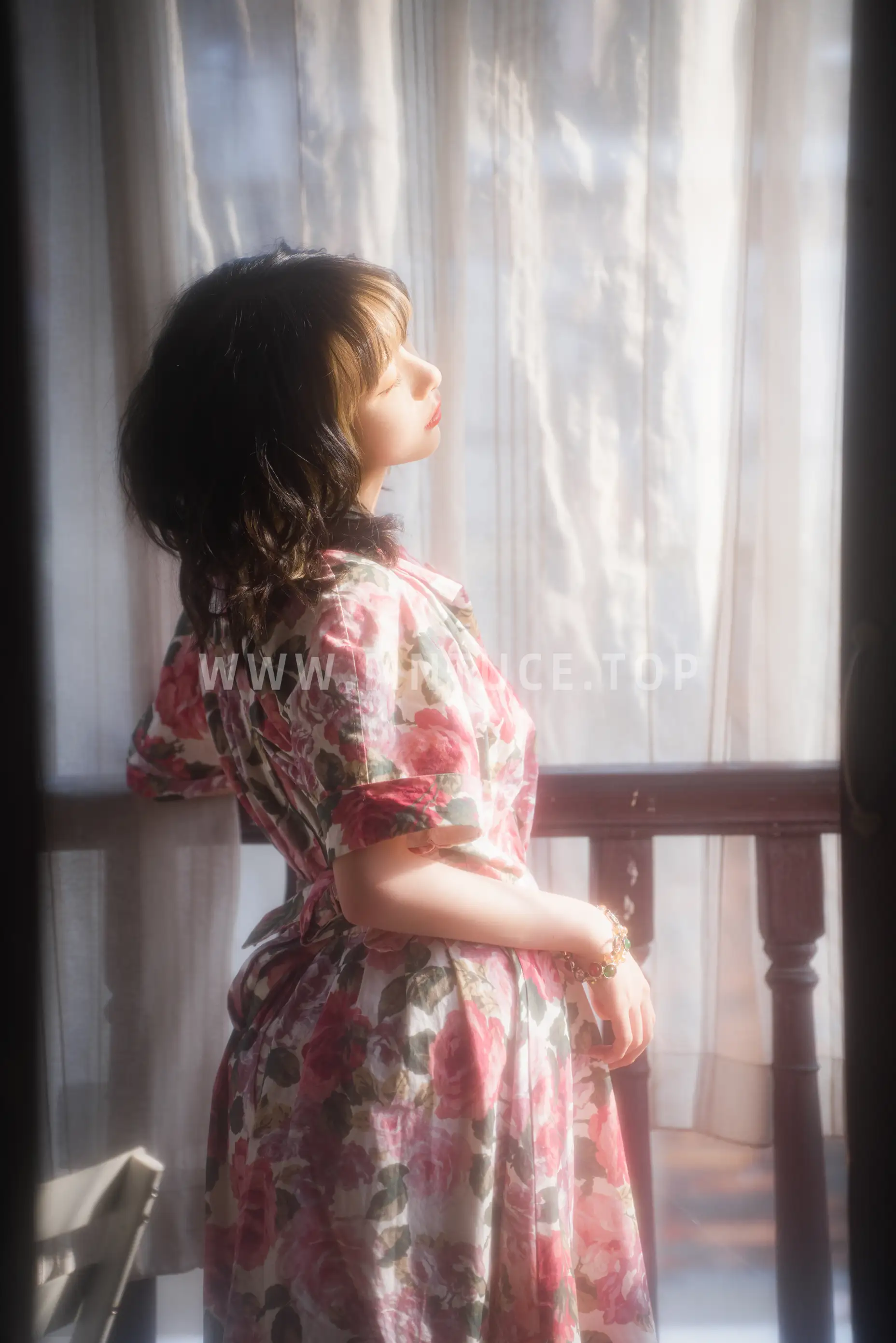 [艺图语] 2022.07.04 Vol.1374 – 梦里碎花 清青琴玖#[27P]-1