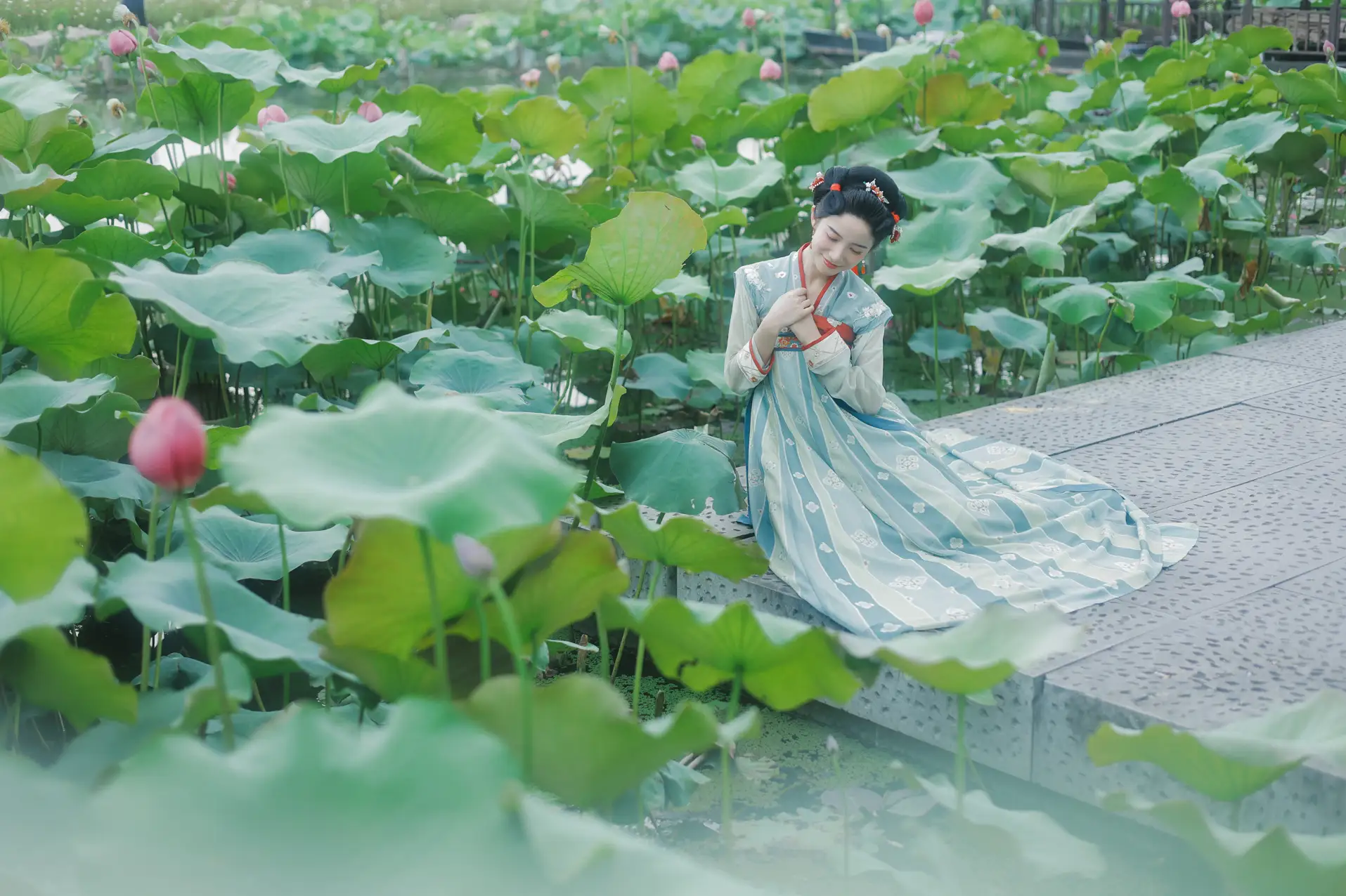 [艺图语] 2022.07.14 Vol.1477 – 夏荷 一只阿梦崽#[39P]-2
