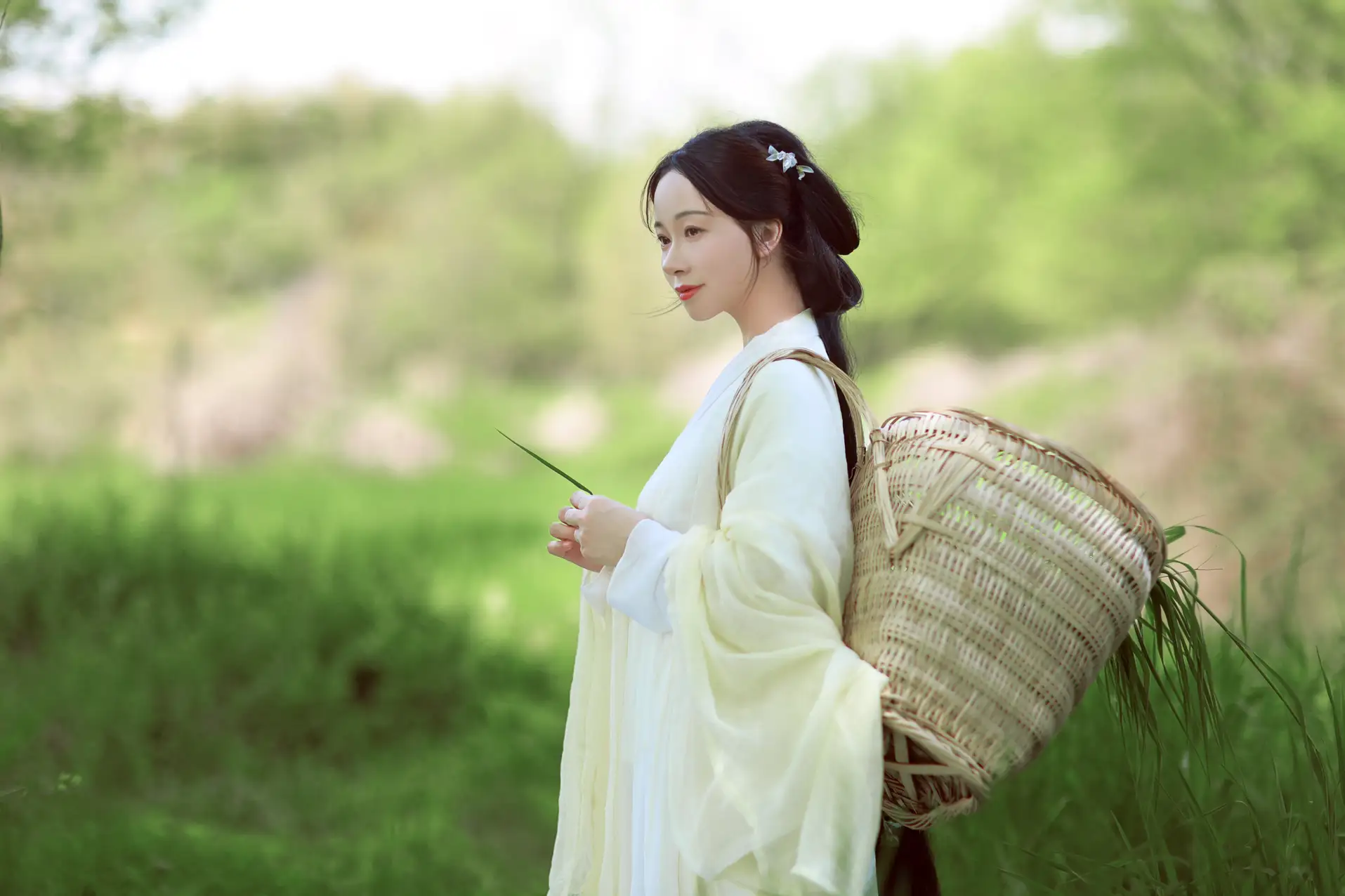 [艺图语] 2022.05.11 Vol.853 – 踏青 笑笑#[25P]-4