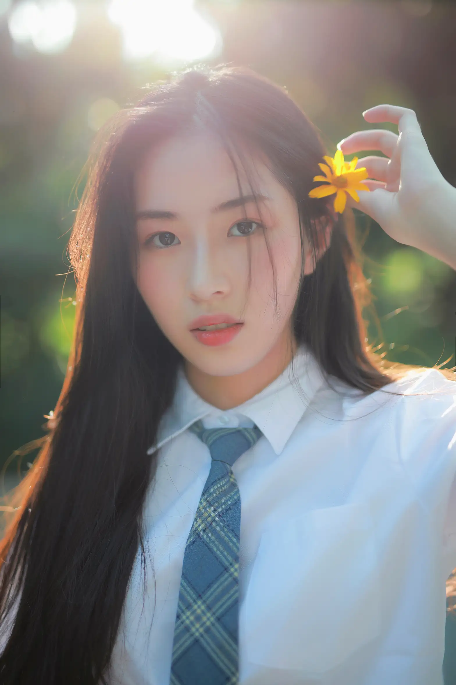 [艺图语] 2022.07.02 Vol.1350 – 风很温柔，花很鲜艳 一帆#[22P]-10