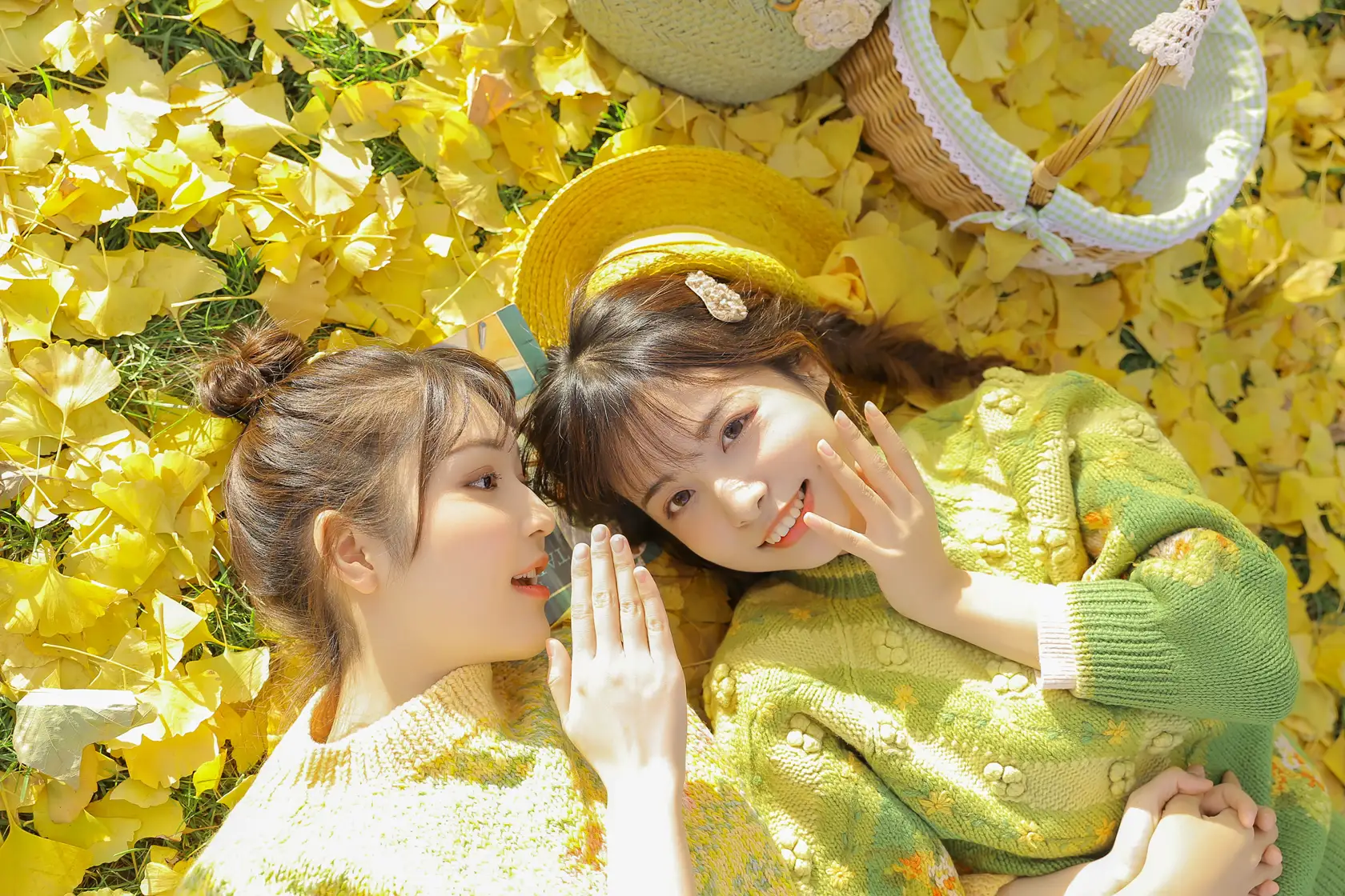 [艺图语] 2022.07.31 Vol.1590 – 今日天气宜见面 金迪-Vivian&一栗橘#[22P]-2