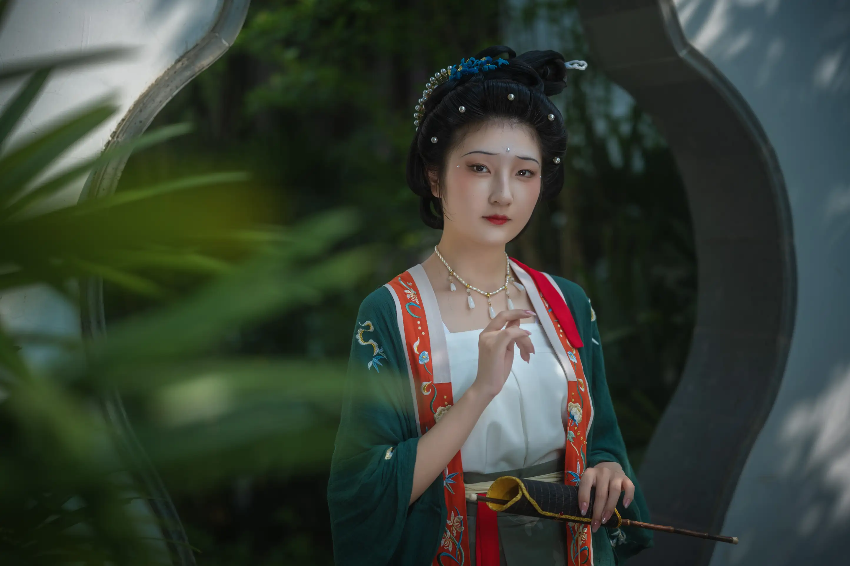[艺图语] 2022.05.14 Vol.876 – 春日游园 朱婉婷23#[23P]-1